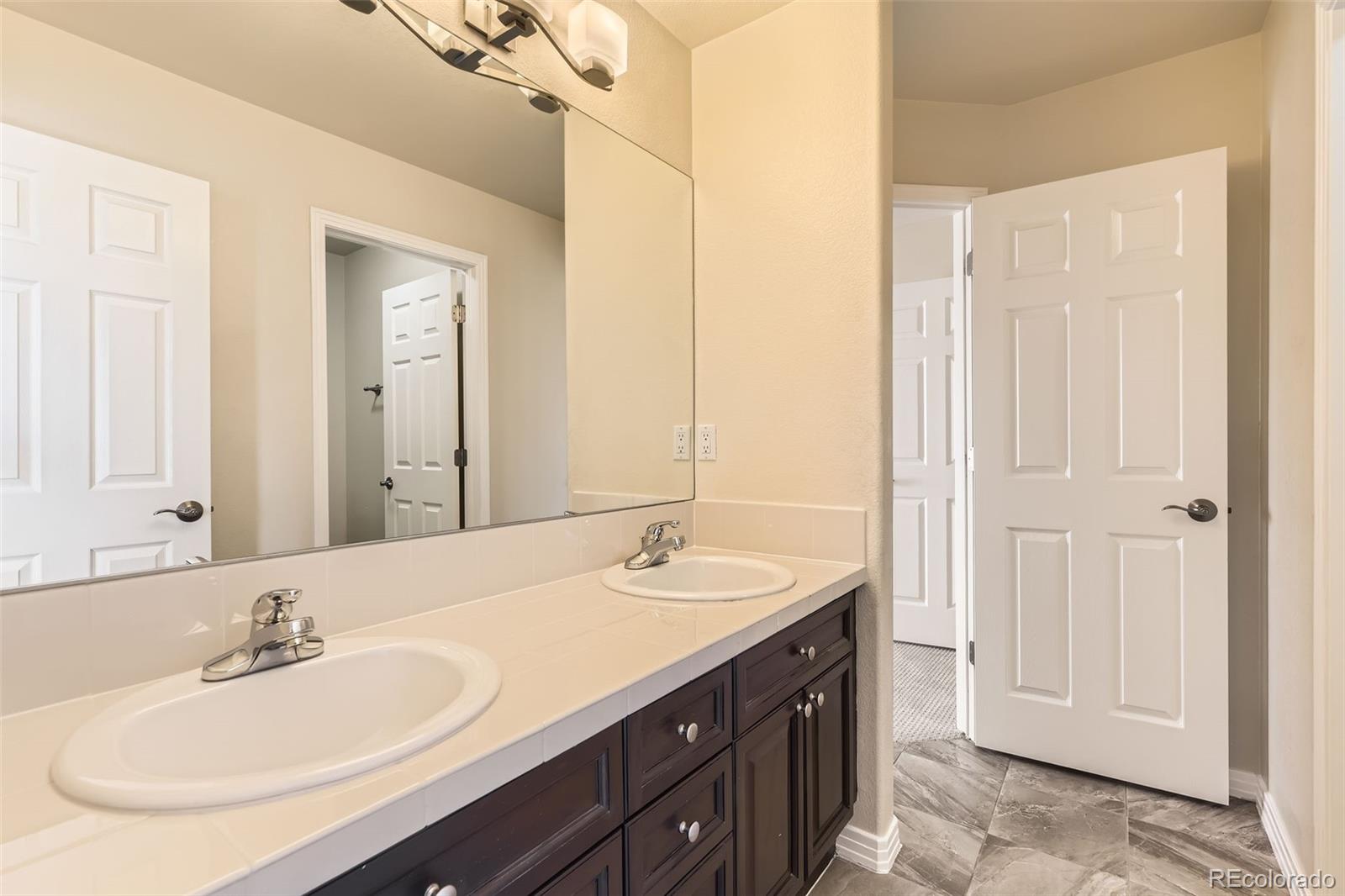 MLS Image #20 for 19406 e maplewood place,aurora, Colorado