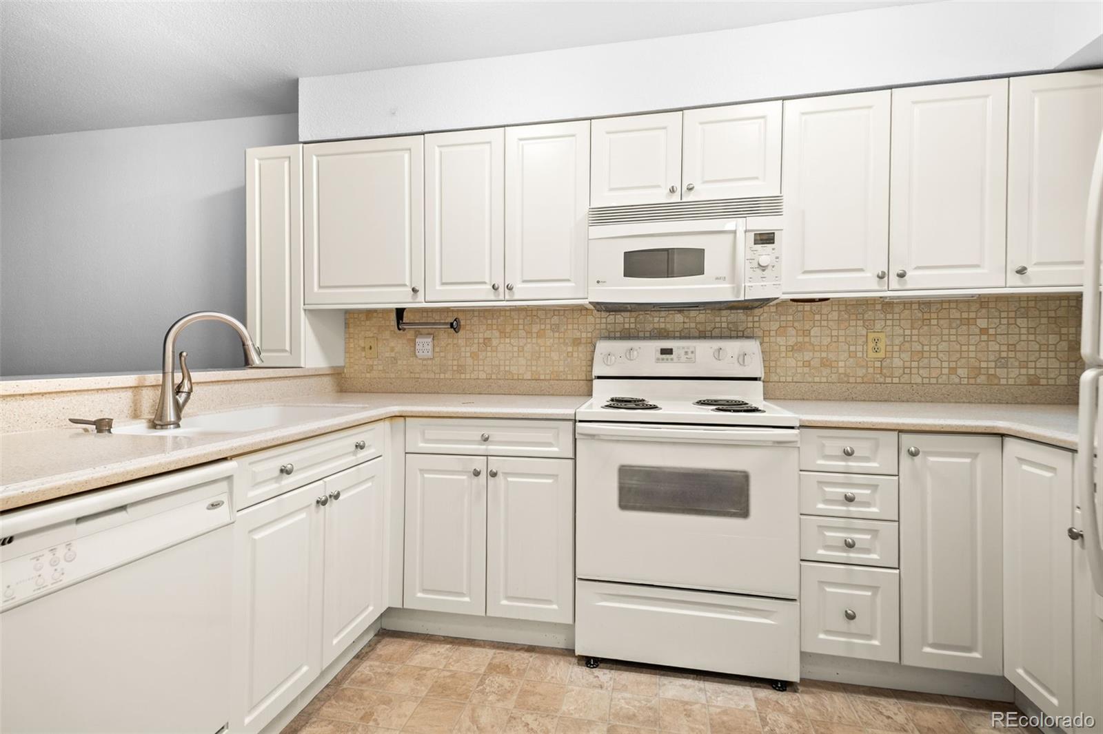 MLS Image #14 for 216  wright street,lakewood, Colorado