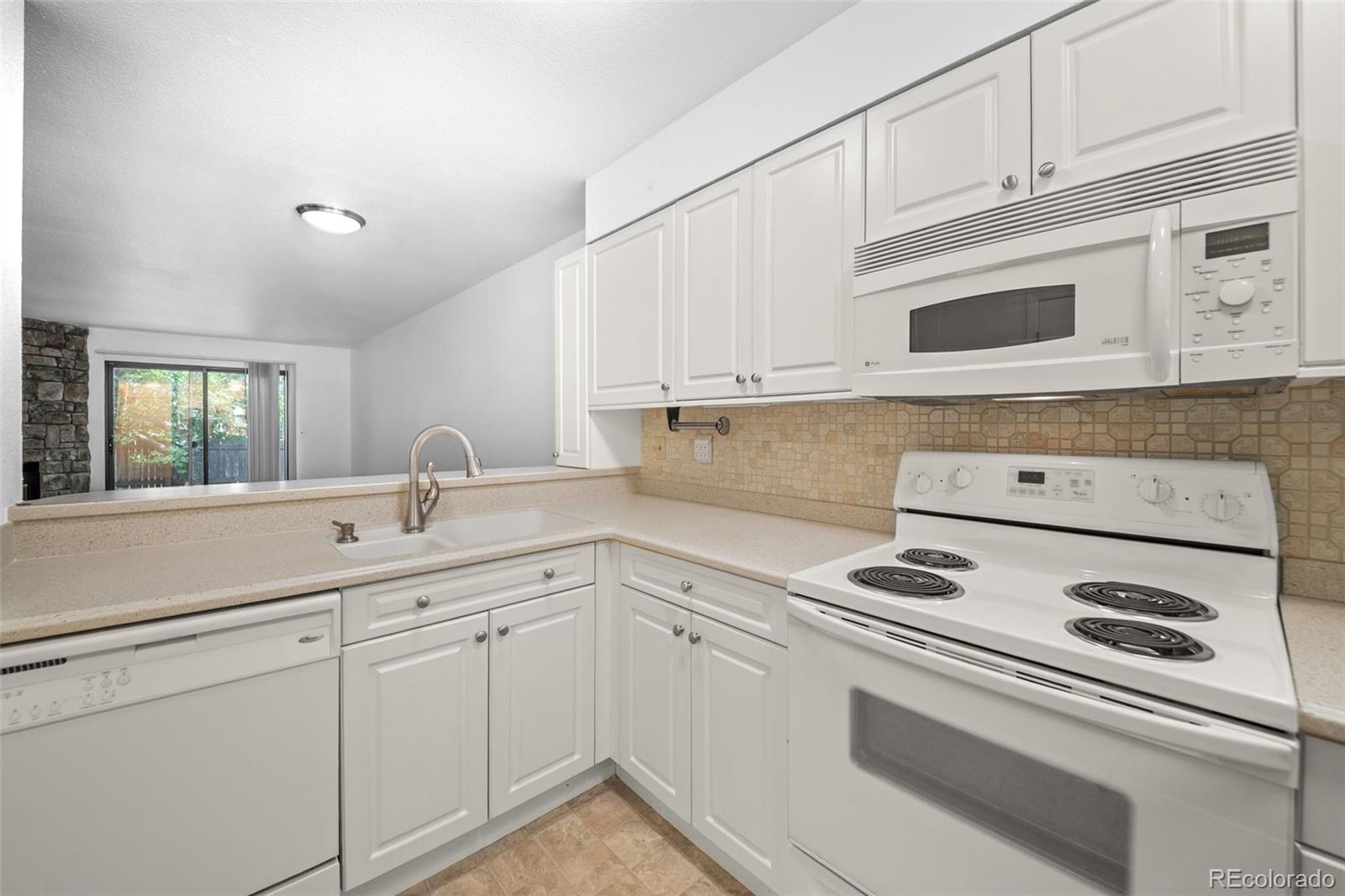 MLS Image #16 for 216  wright street,lakewood, Colorado