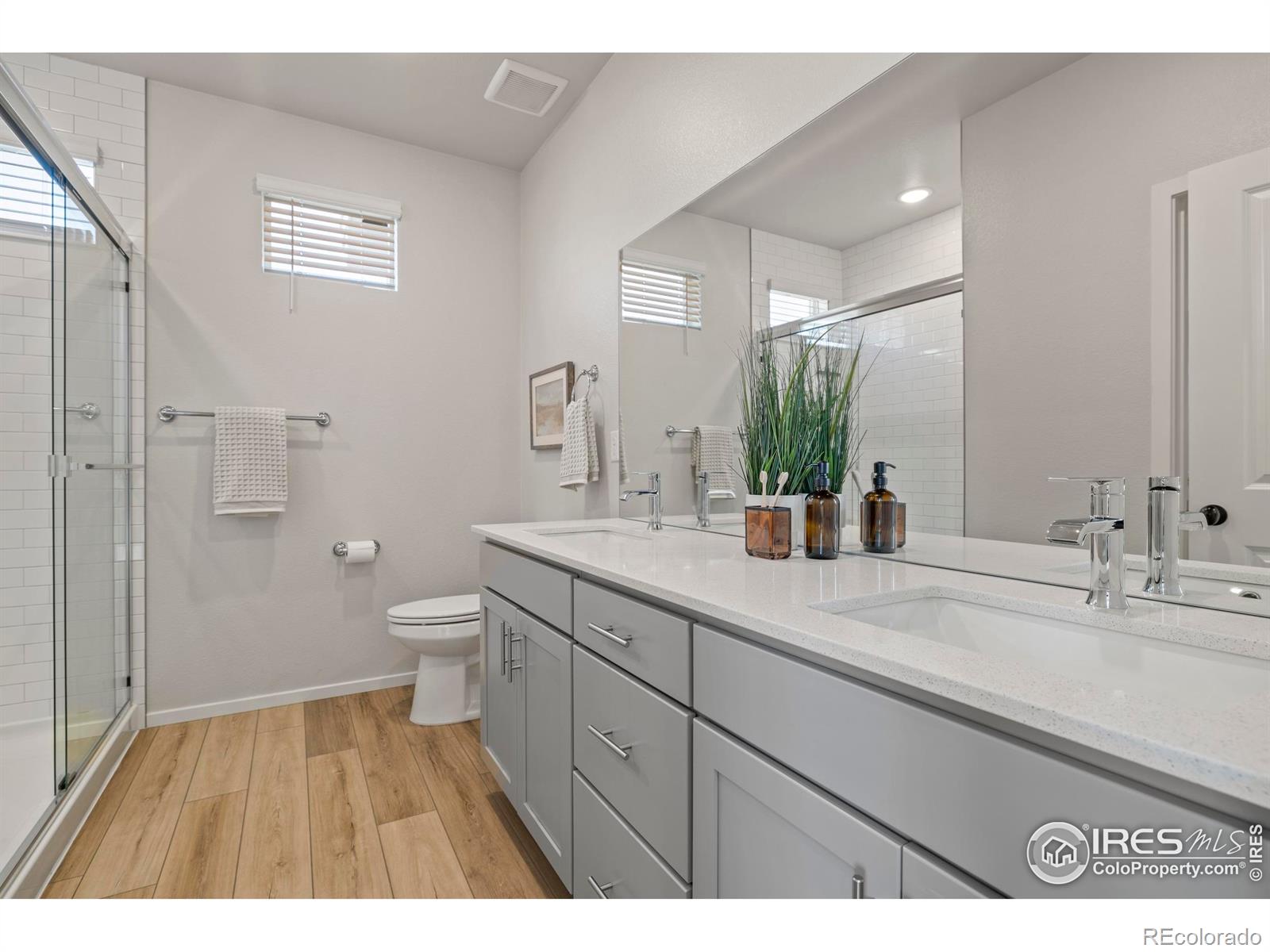 MLS Image #19 for 2102  setting sun drive,windsor, Colorado