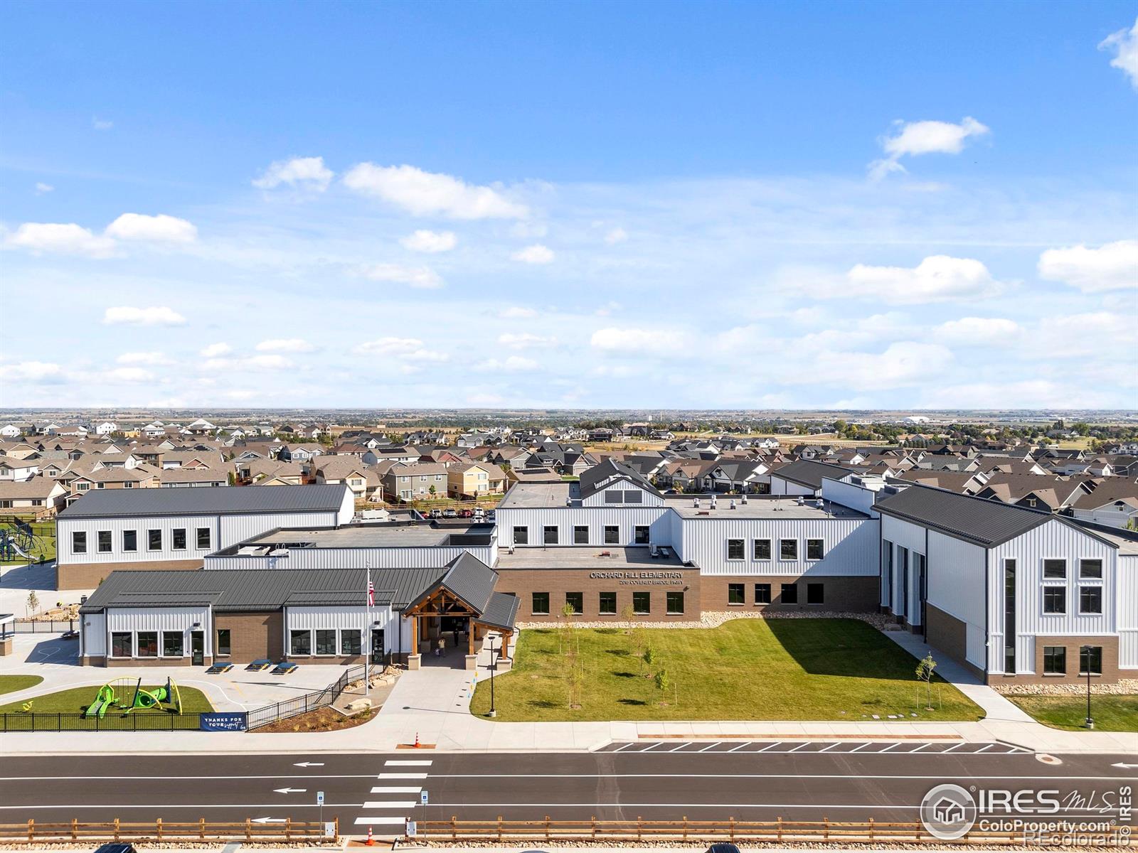 MLS Image #29 for 2102  setting sun drive,windsor, Colorado
