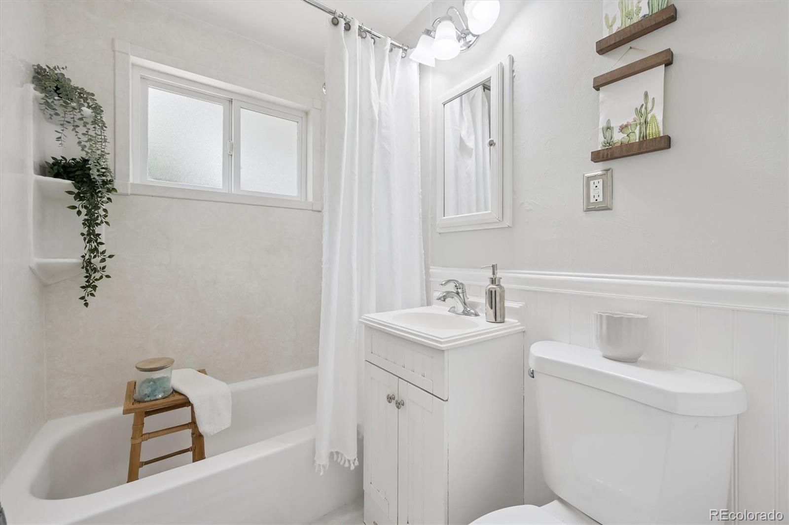 MLS Image #4 for 10100 w alameda avenue,lakewood, Colorado
