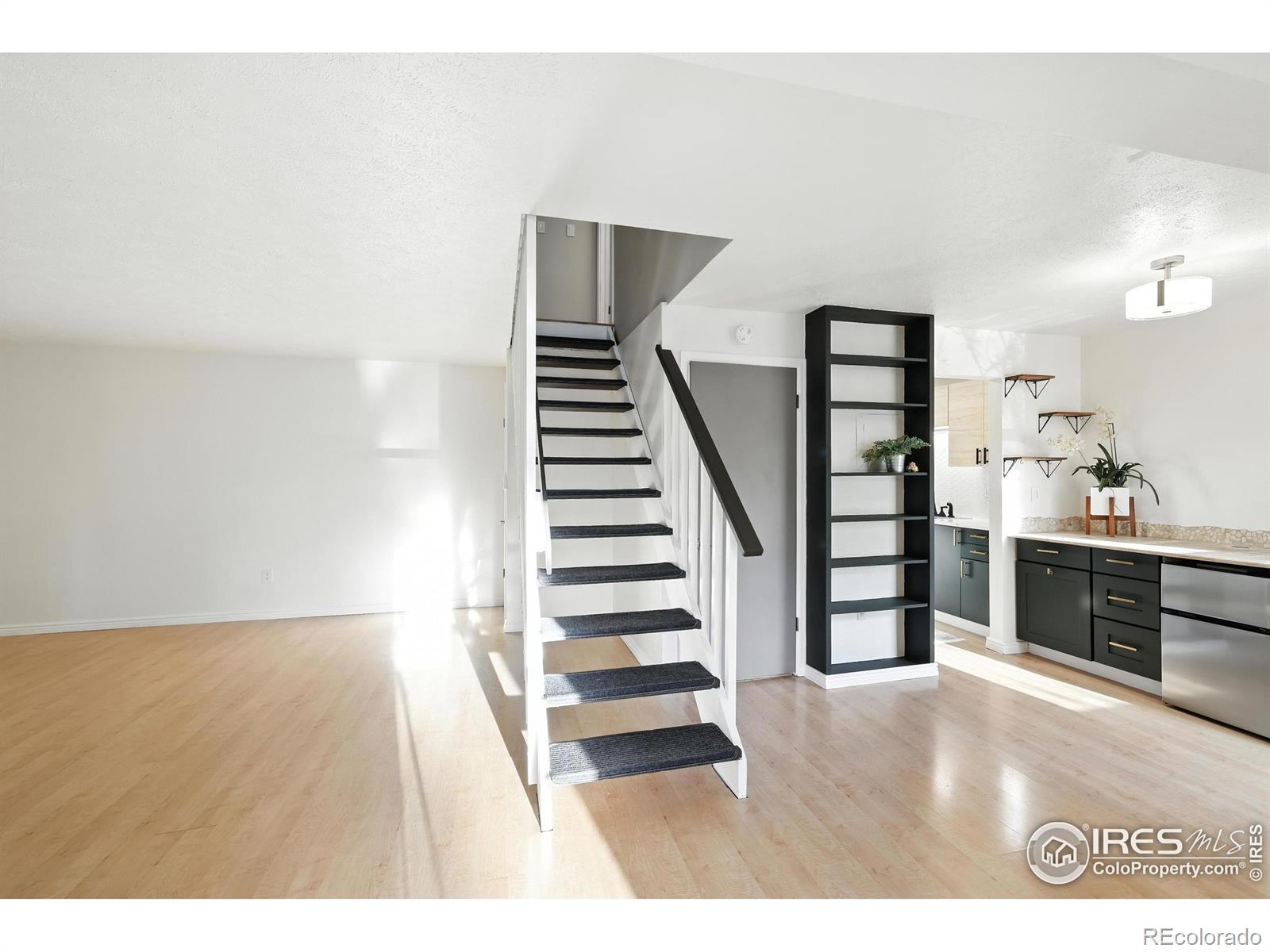MLS Image #26 for 8060  niwot road,niwot, Colorado
