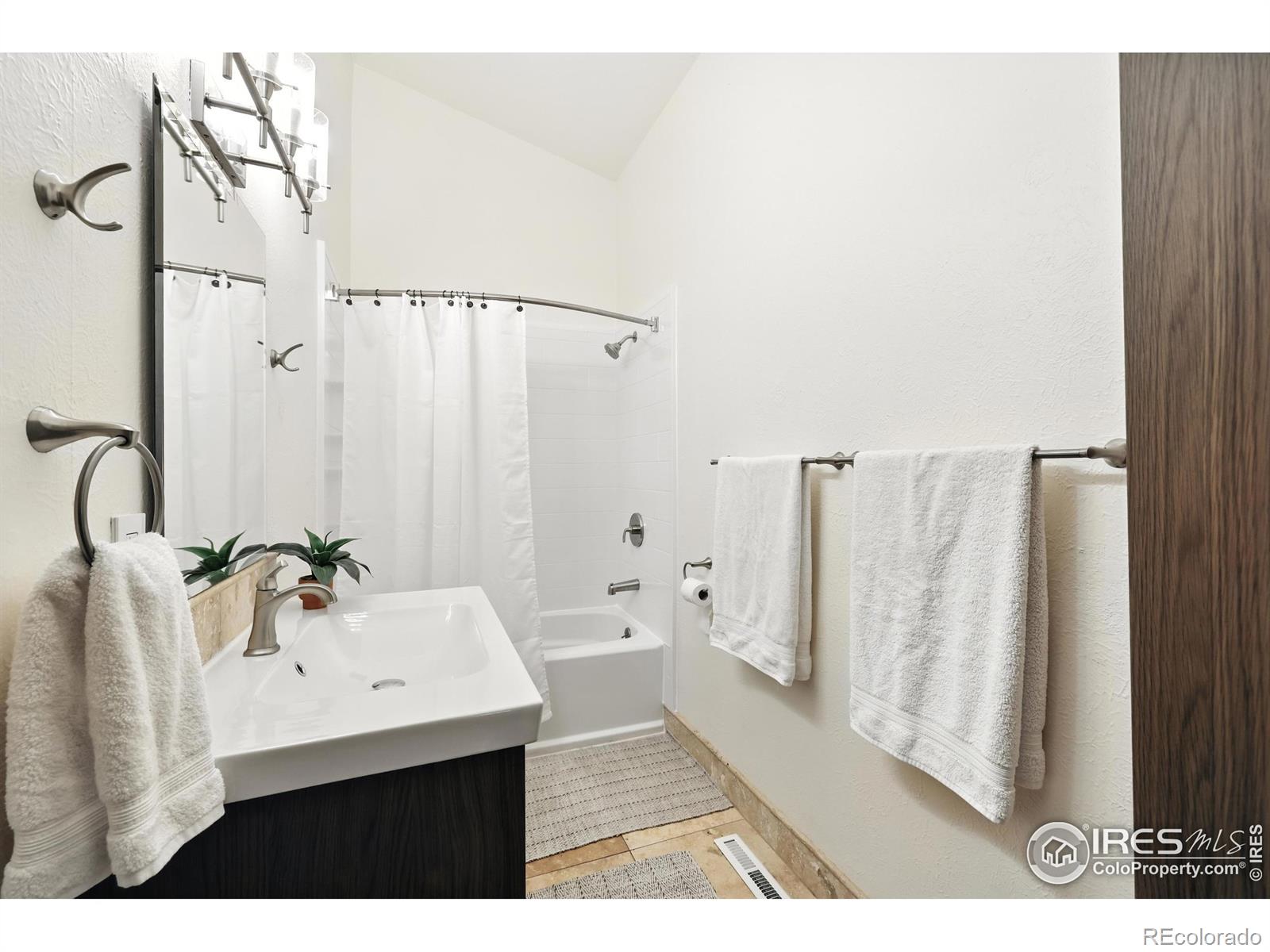 MLS Image #6 for 8060  niwot road,niwot, Colorado