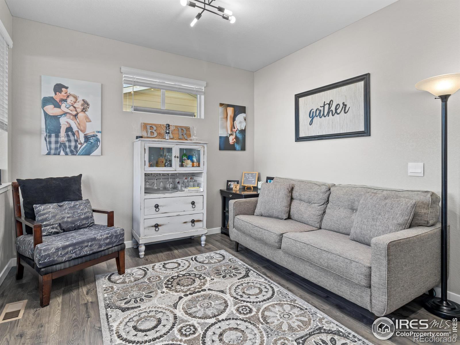 MLS Image #5 for 1555  sun river road,berthoud, Colorado