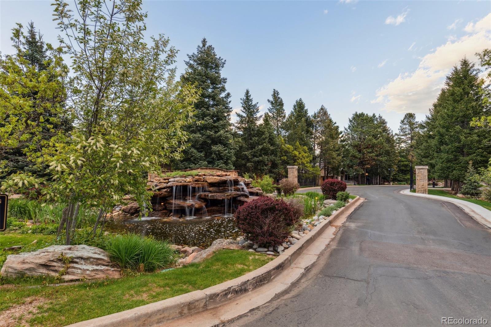 MLS Image #47 for 856  mont blanc view,colorado springs, Colorado