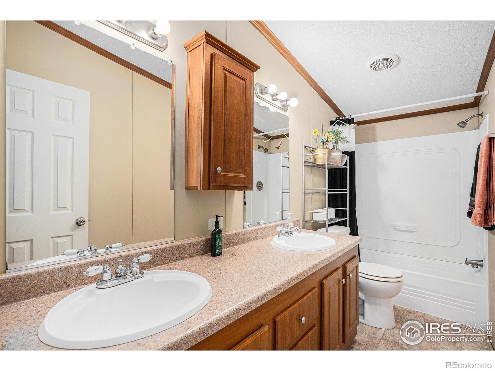 MLS Image #14 for 16373  barley avenue,fort lupton, Colorado