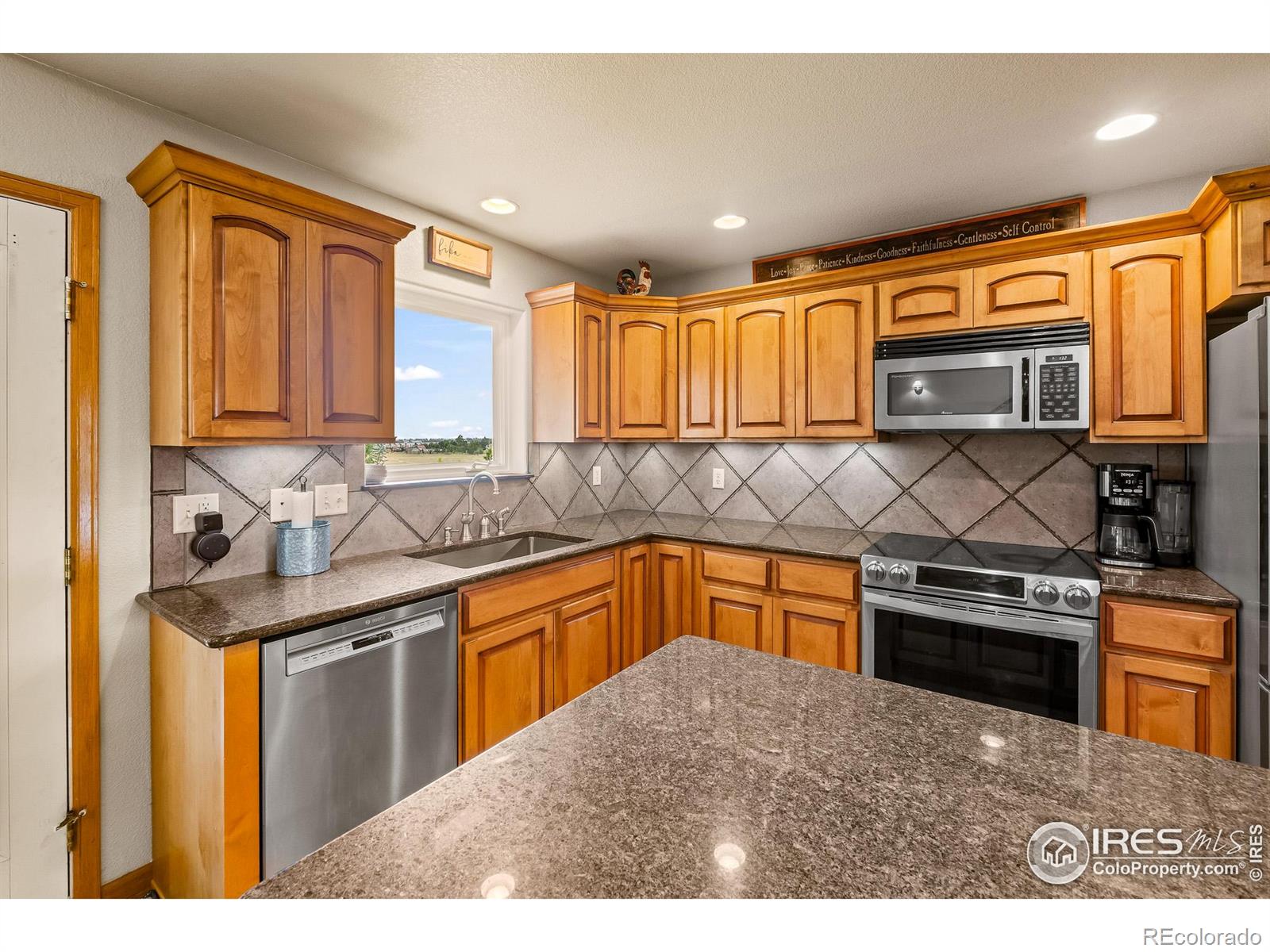MLS Image #11 for 3825  nations way,berthoud, Colorado
