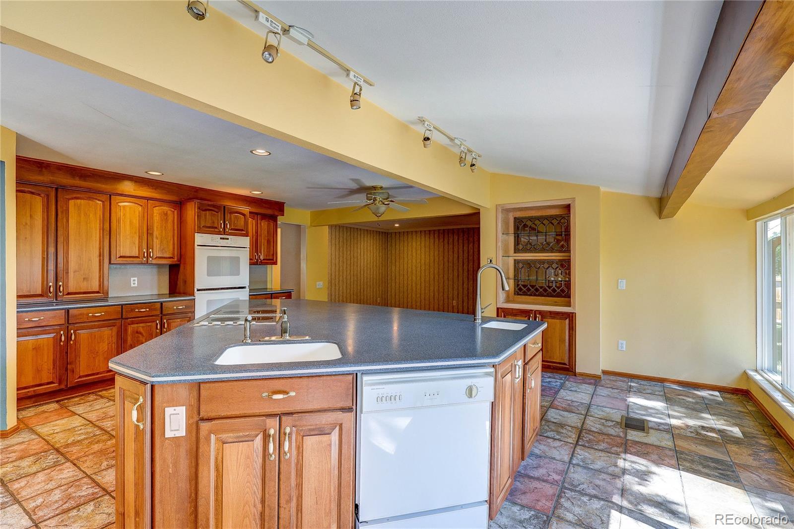 MLS Image #14 for 7084 s kendall court,littleton, Colorado