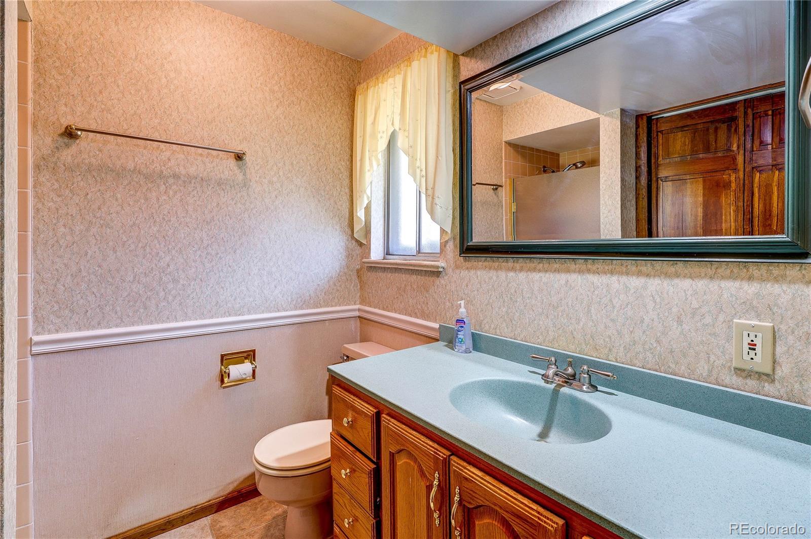 MLS Image #27 for 7084 s kendall court,littleton, Colorado