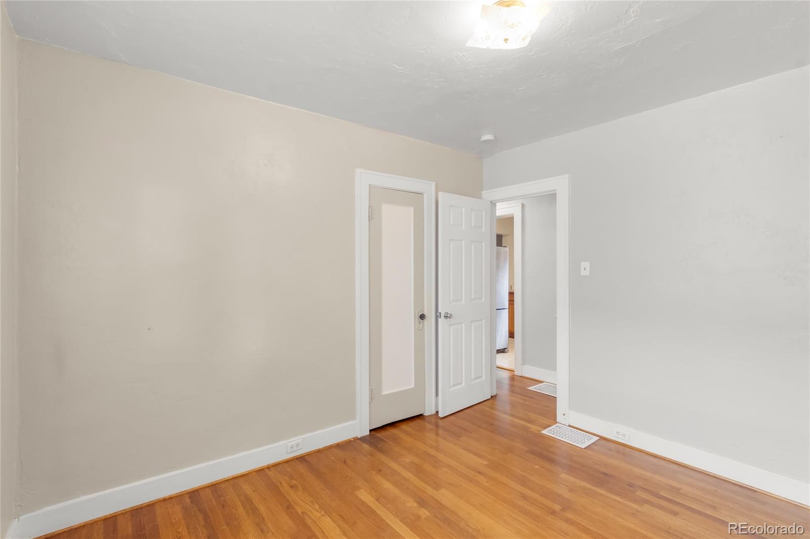 MLS Image #19 for 2106  court street,pueblo, Colorado