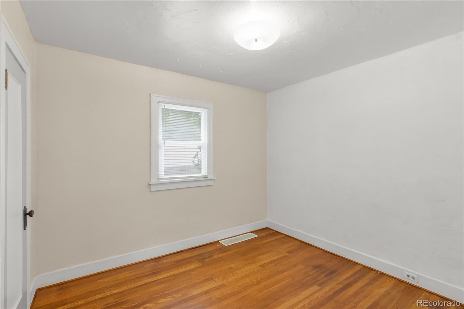 MLS Image #24 for 2106  court street,pueblo, Colorado
