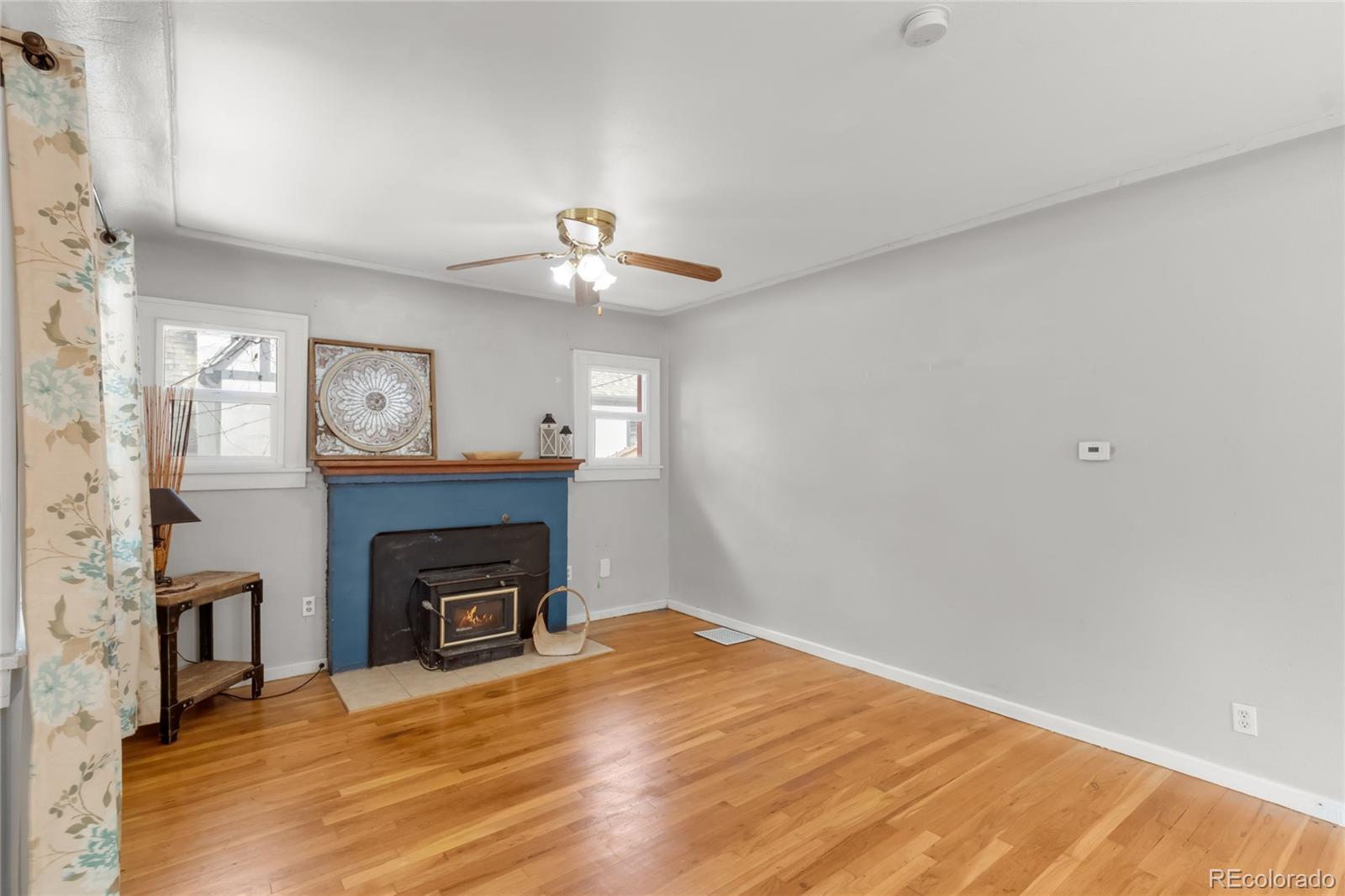 MLS Image #3 for 2106  court street,pueblo, Colorado