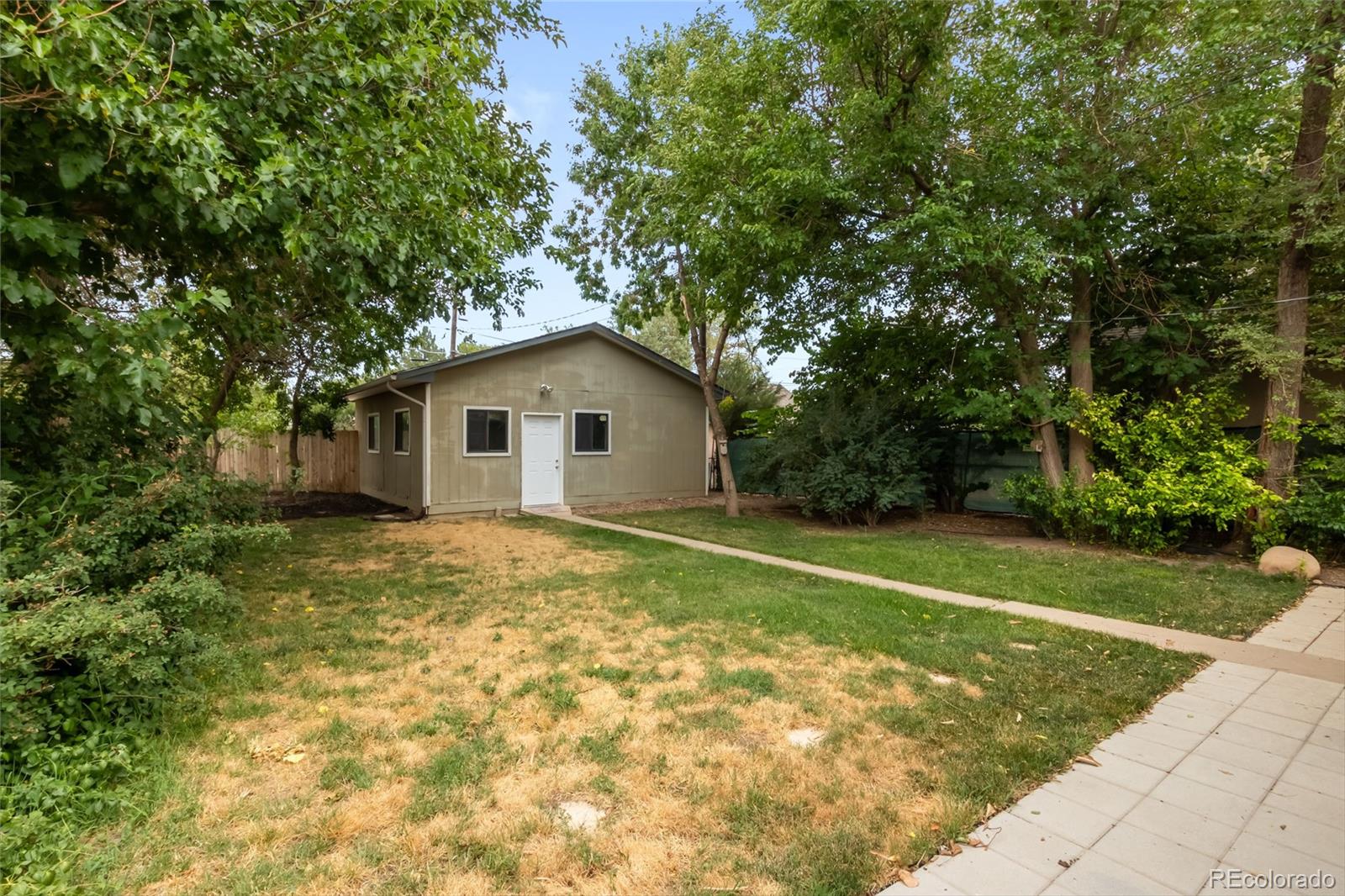 MLS Image #38 for 2106  court street,pueblo, Colorado