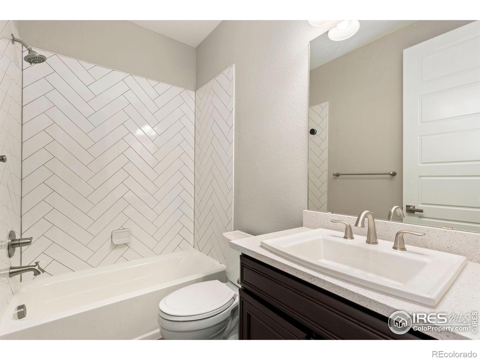 MLS Image #27 for 797  flora view drive,erie, Colorado