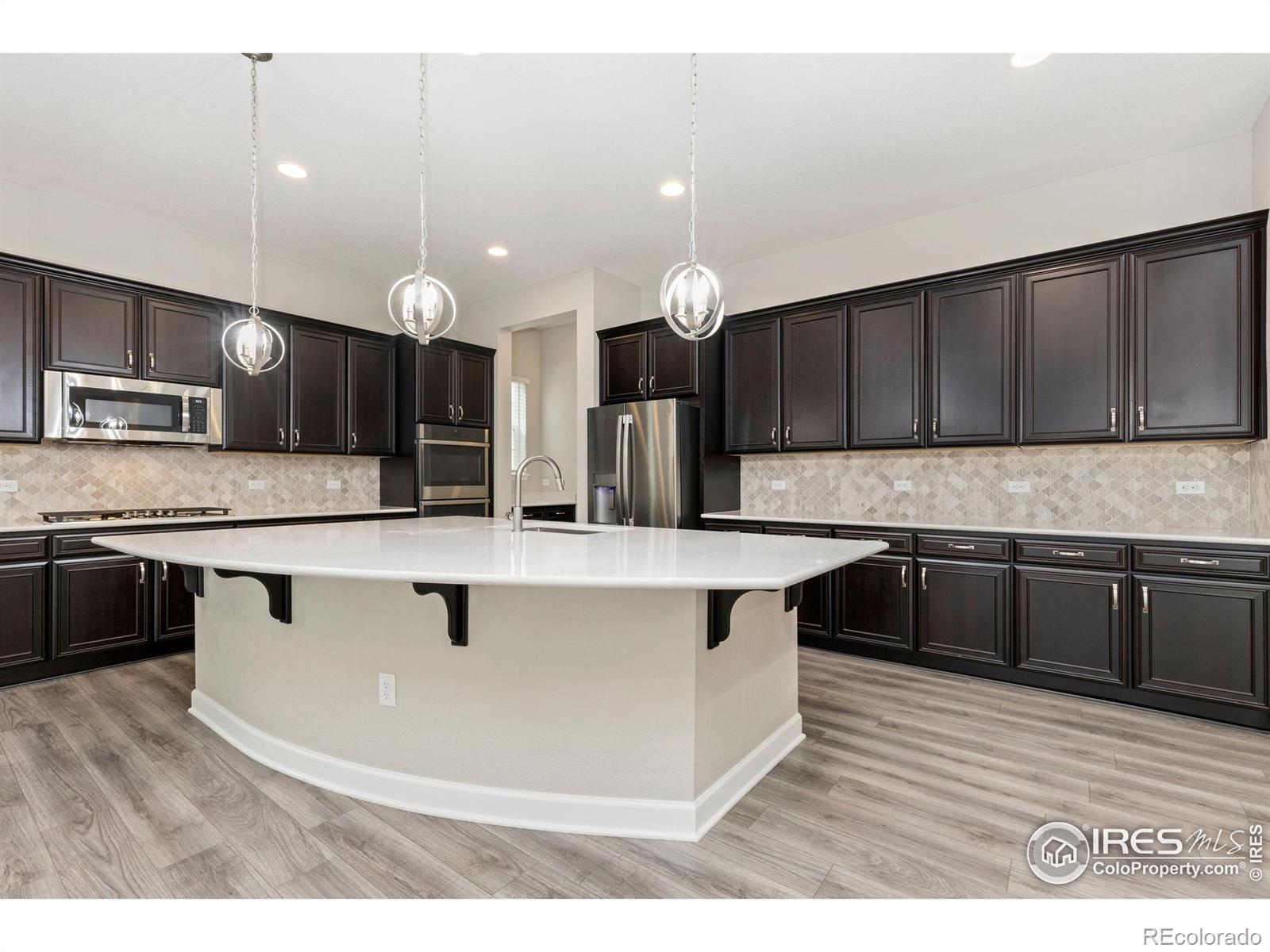 MLS Image #8 for 797  flora view drive,erie, Colorado