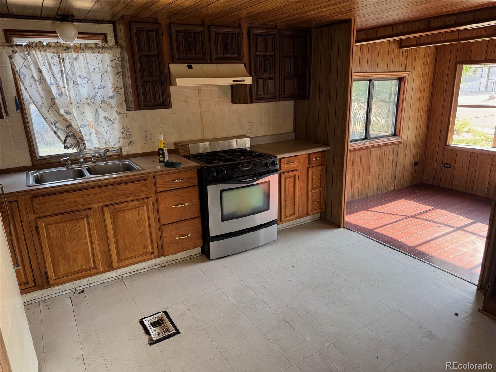 MLS Image #15 for 228  elm street,lochbuie, Colorado