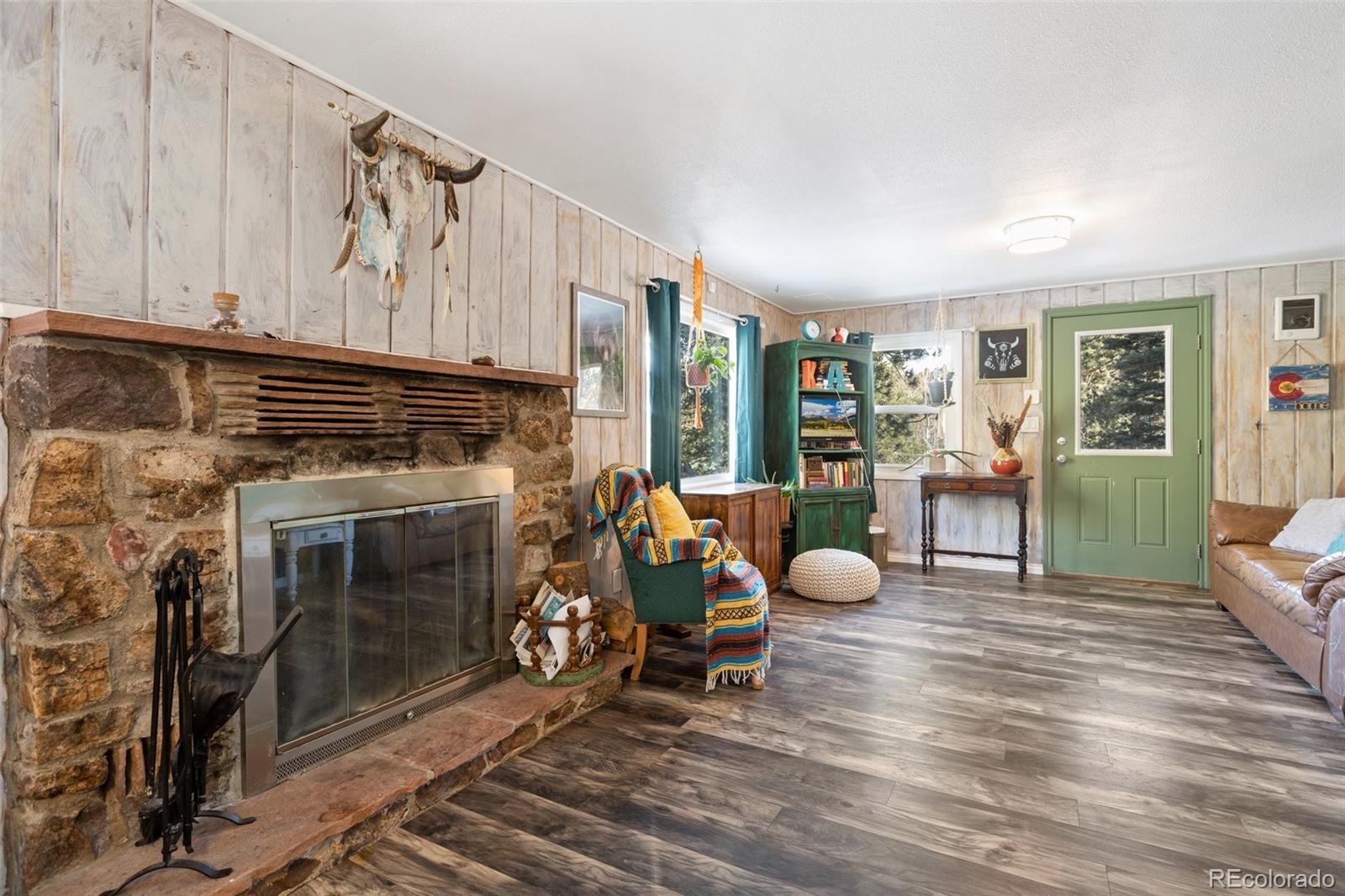 MLS Image #3 for 6230  waterfall loop,manitou springs, Colorado
