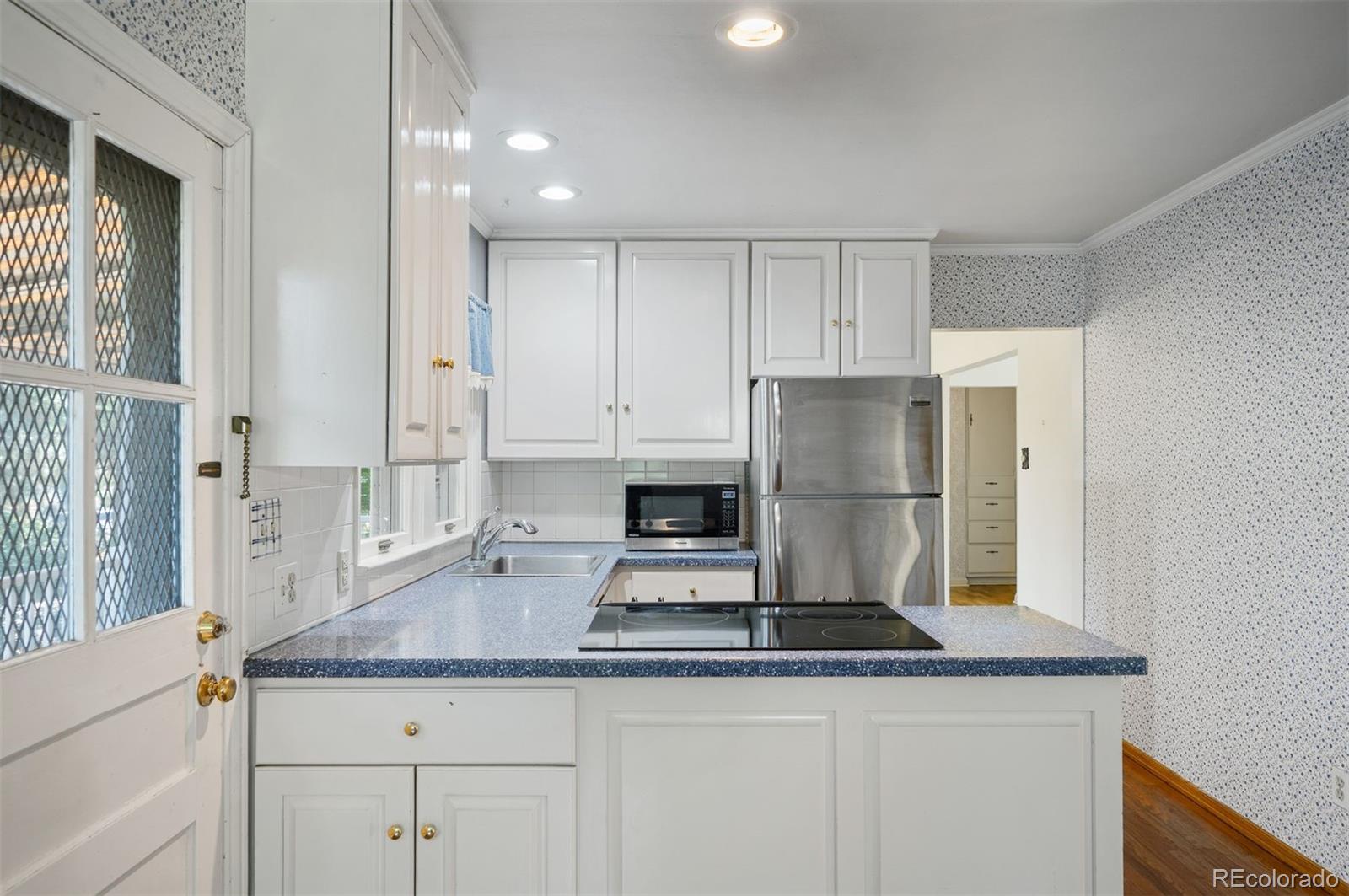 MLS Image #13 for 1713 w ridge road,littleton, Colorado