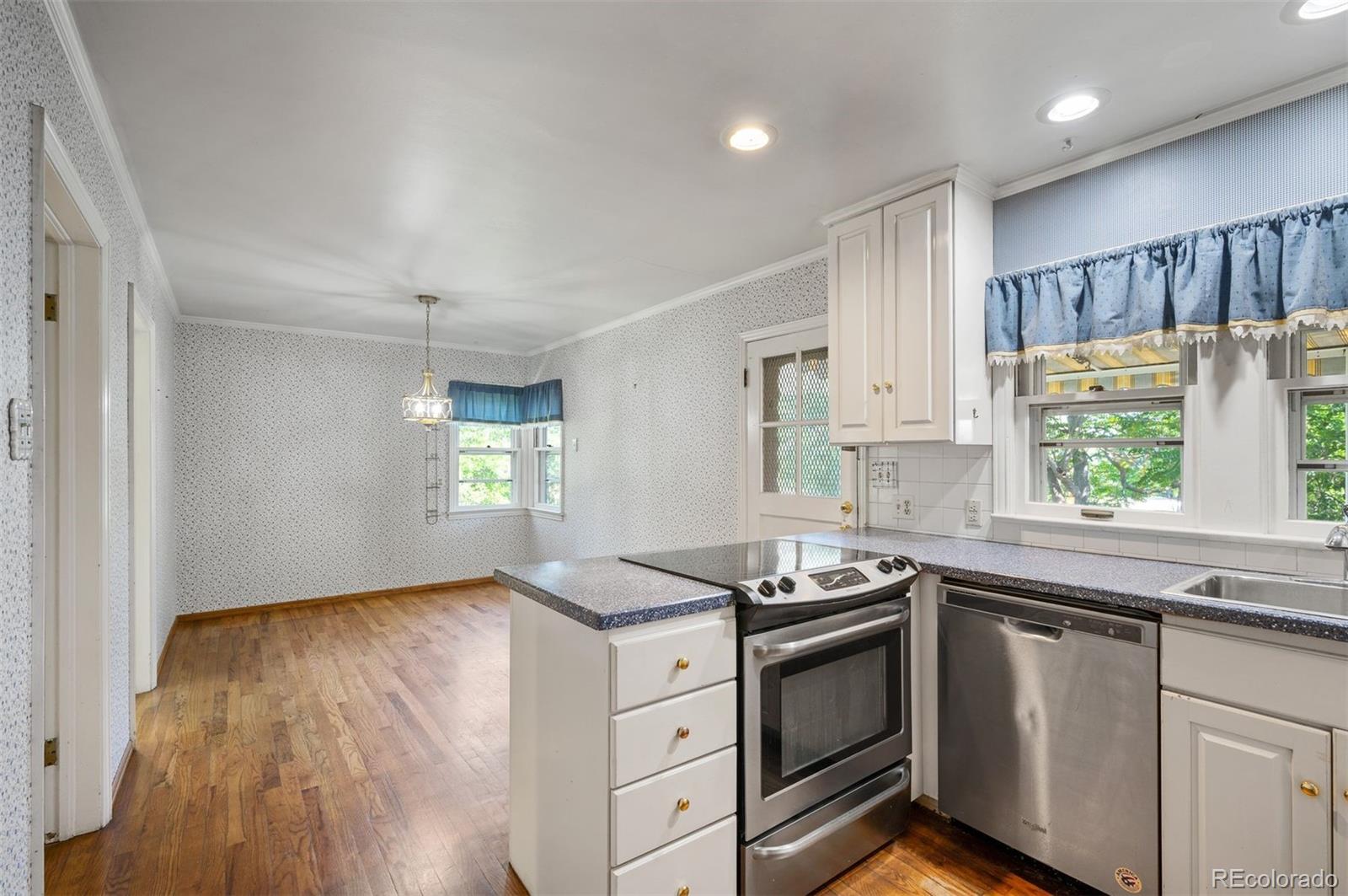 MLS Image #14 for 1713 w ridge road,littleton, Colorado