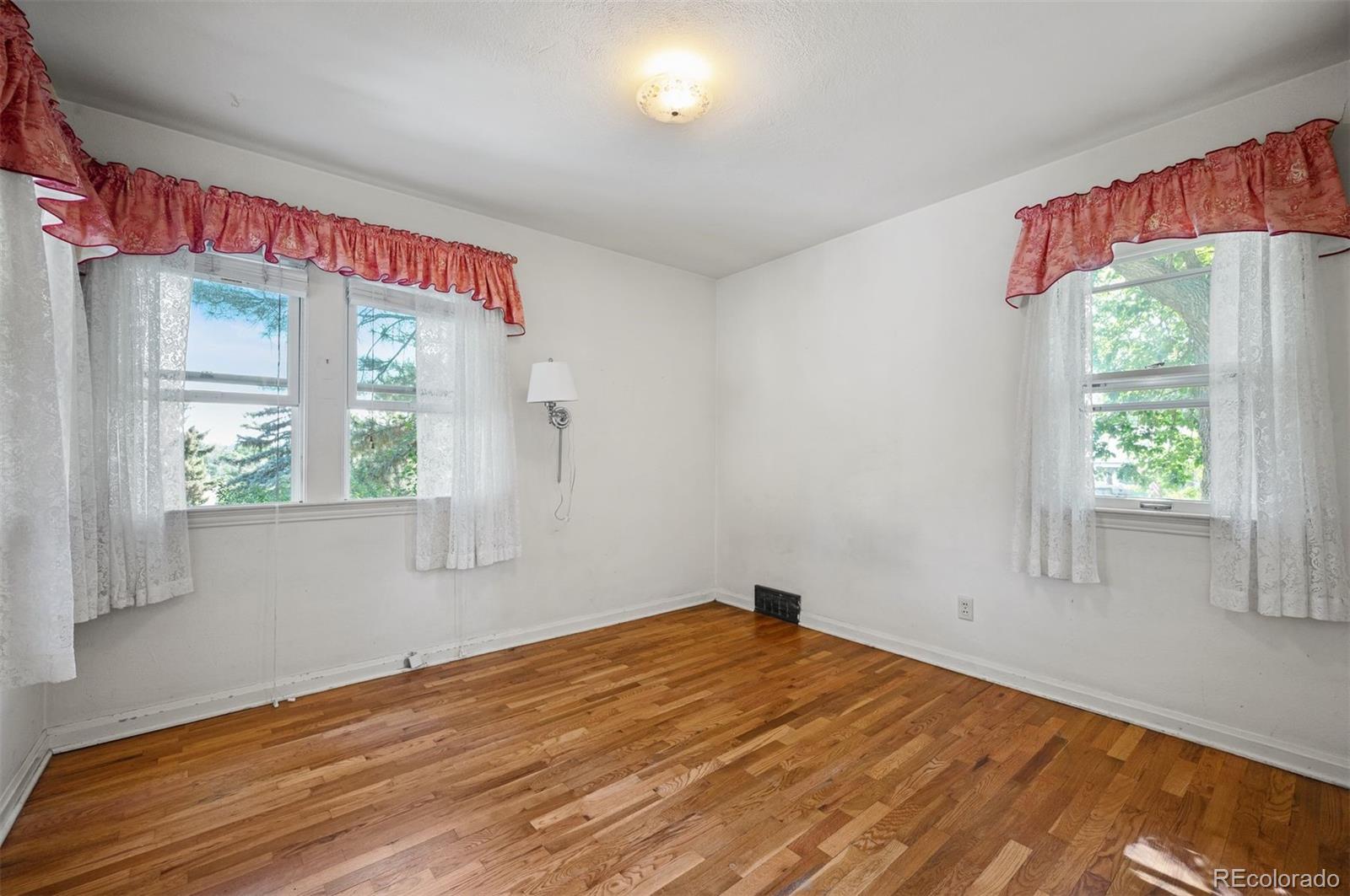 MLS Image #21 for 1713 w ridge road,littleton, Colorado