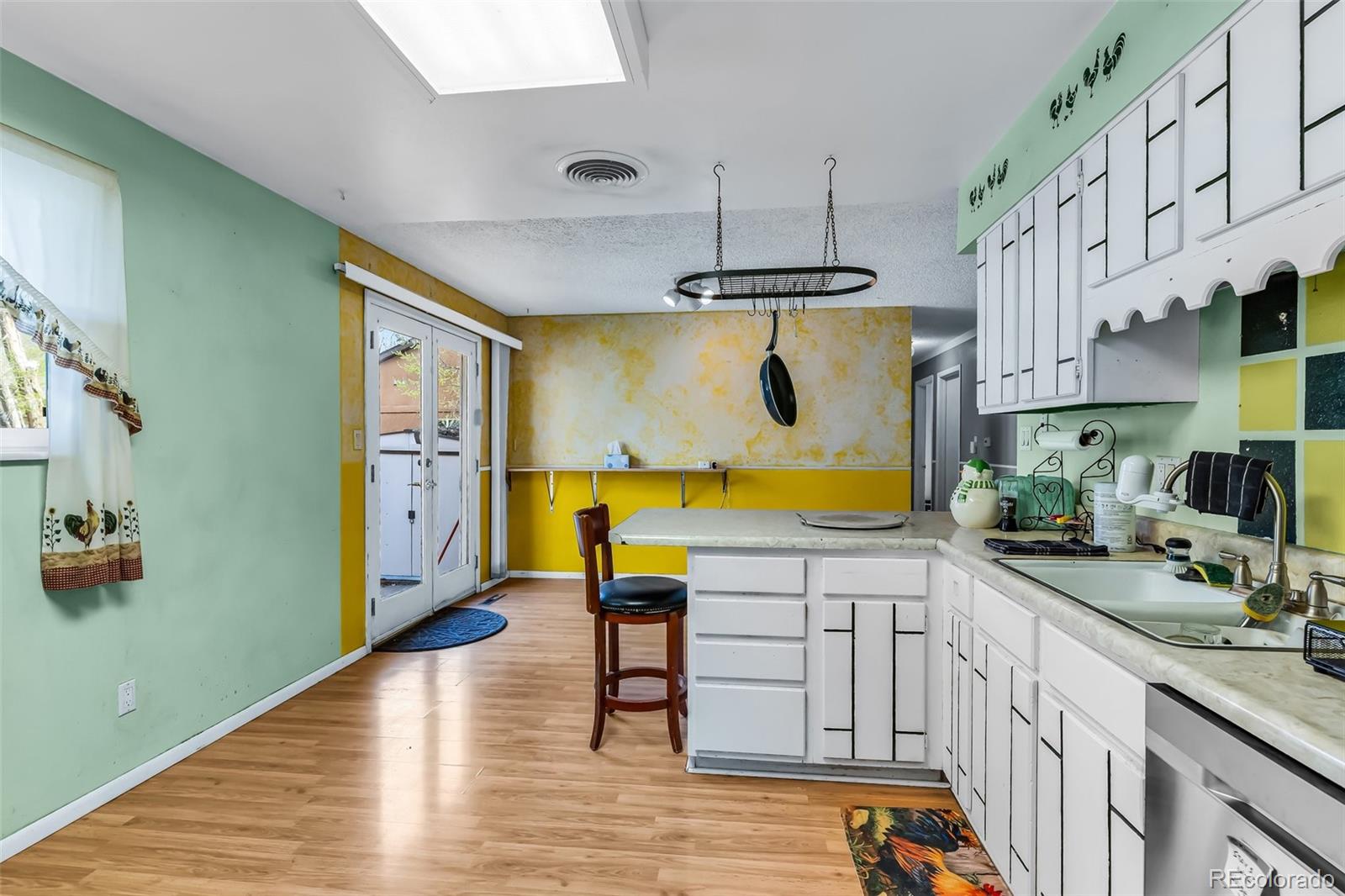 MLS Image #15 for 290  field avenue,canon city, Colorado
