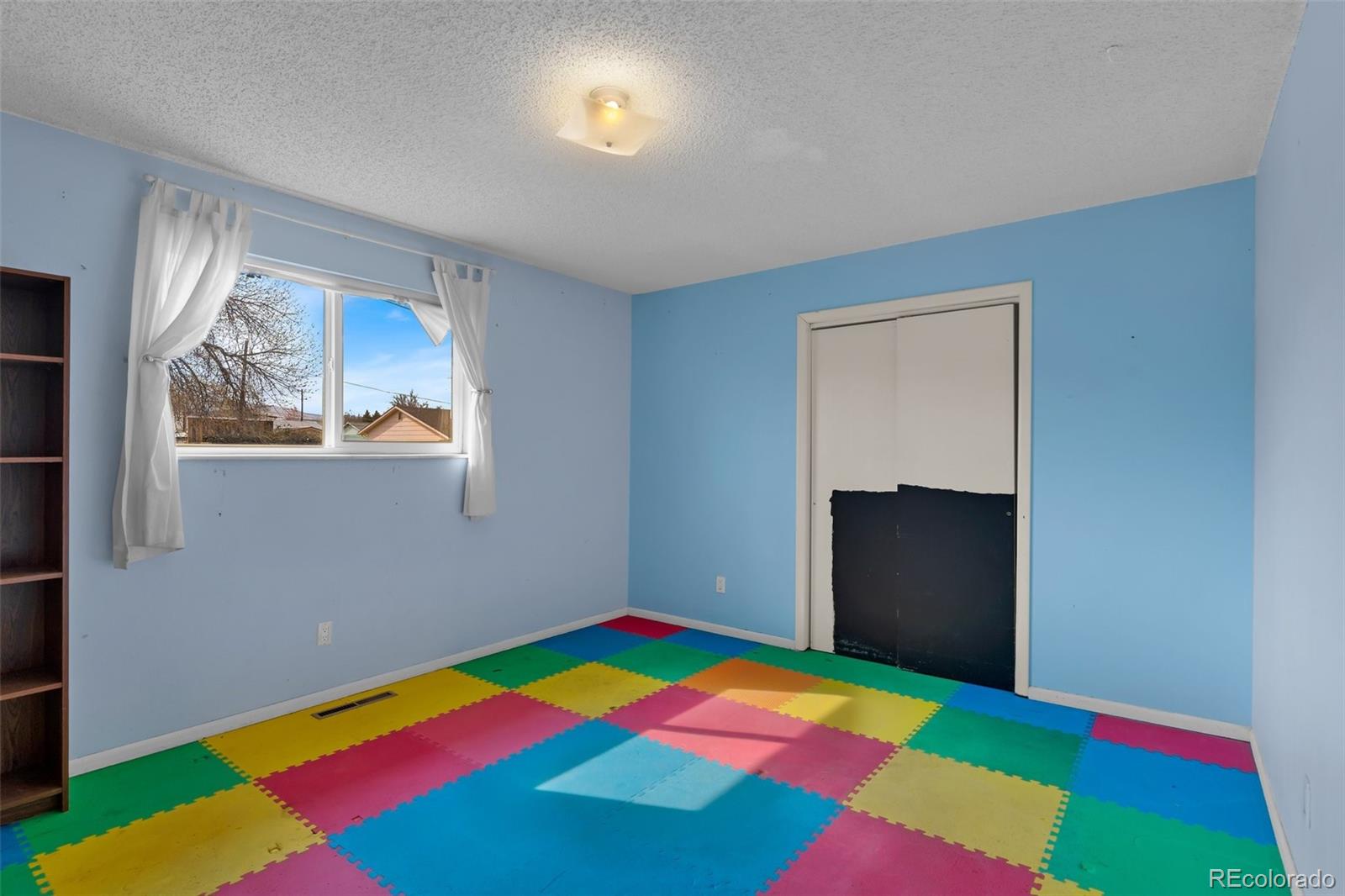 MLS Image #18 for 290  field avenue,canon city, Colorado