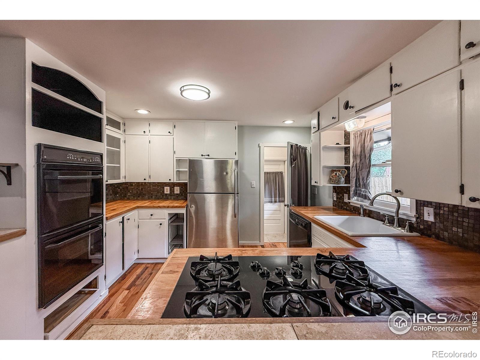 MLS Image #10 for 760  francis street,longmont, Colorado