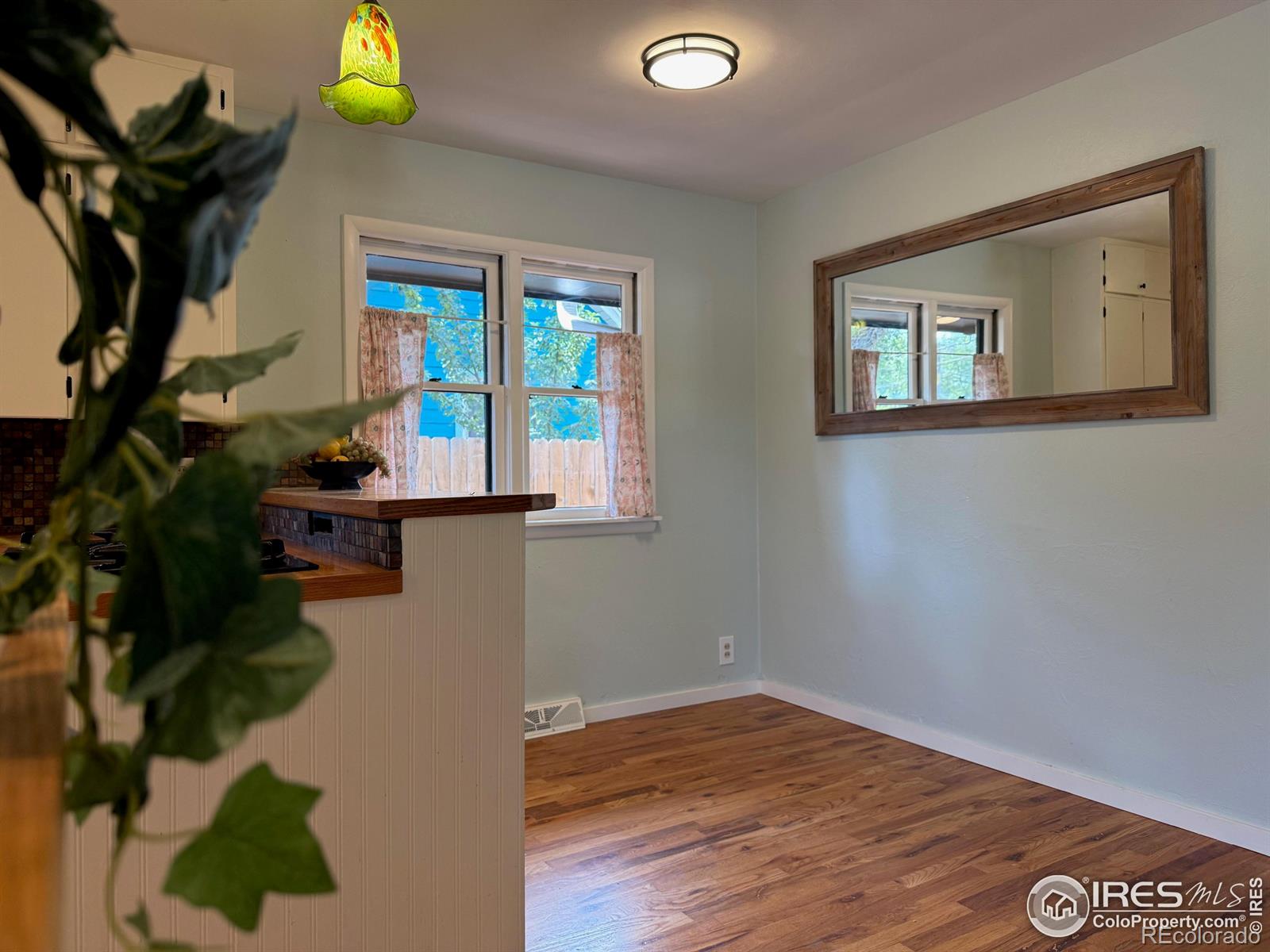 MLS Image #6 for 760  francis street,longmont, Colorado