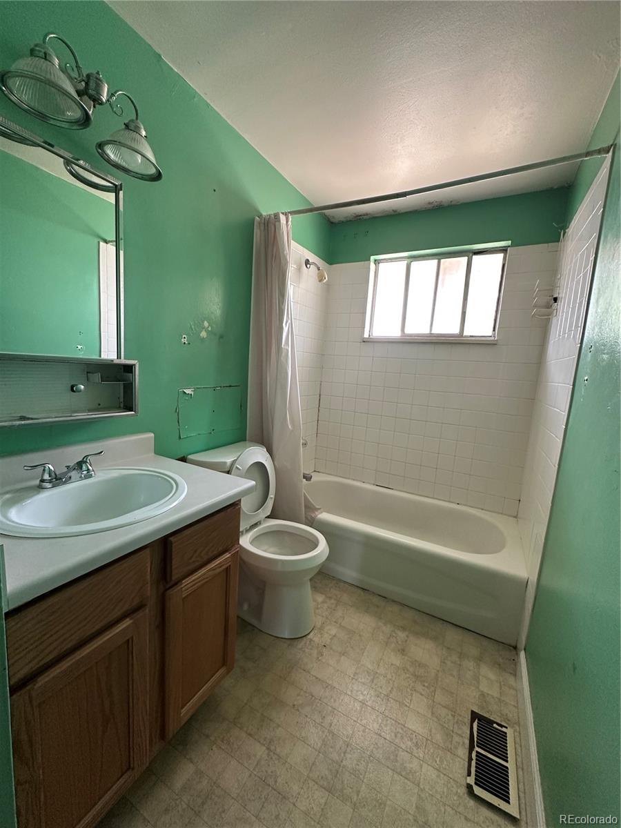 MLS Image #6 for 2495 w warren avenue,denver, Colorado