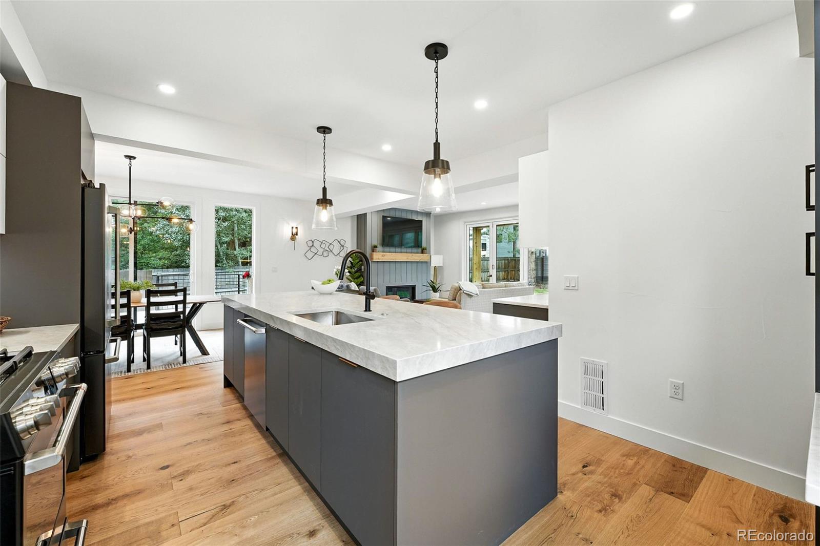 MLS Image #11 for 3845  19th street,boulder, Colorado