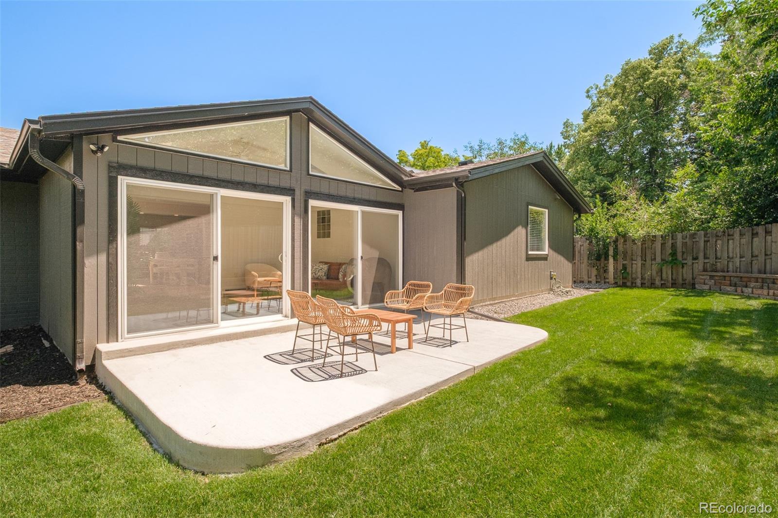 MLS Image #31 for 621 s harrison lane,denver, Colorado