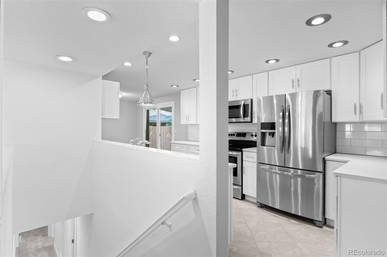 MLS Image #10 for 1490 s cherry street,denver, Colorado
