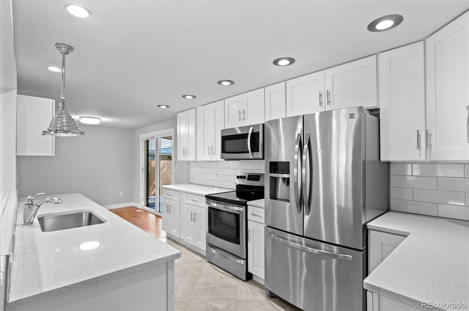 MLS Image #11 for 1490 s cherry street,denver, Colorado