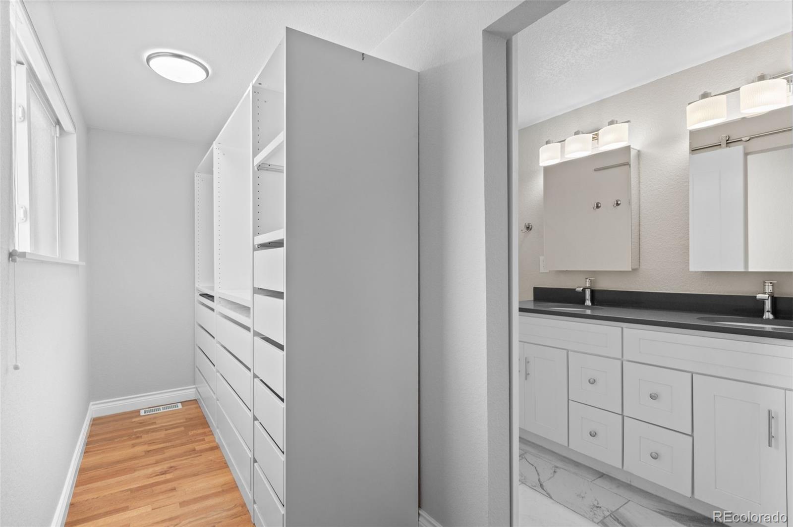 MLS Image #20 for 1490 s cherry street,denver, Colorado