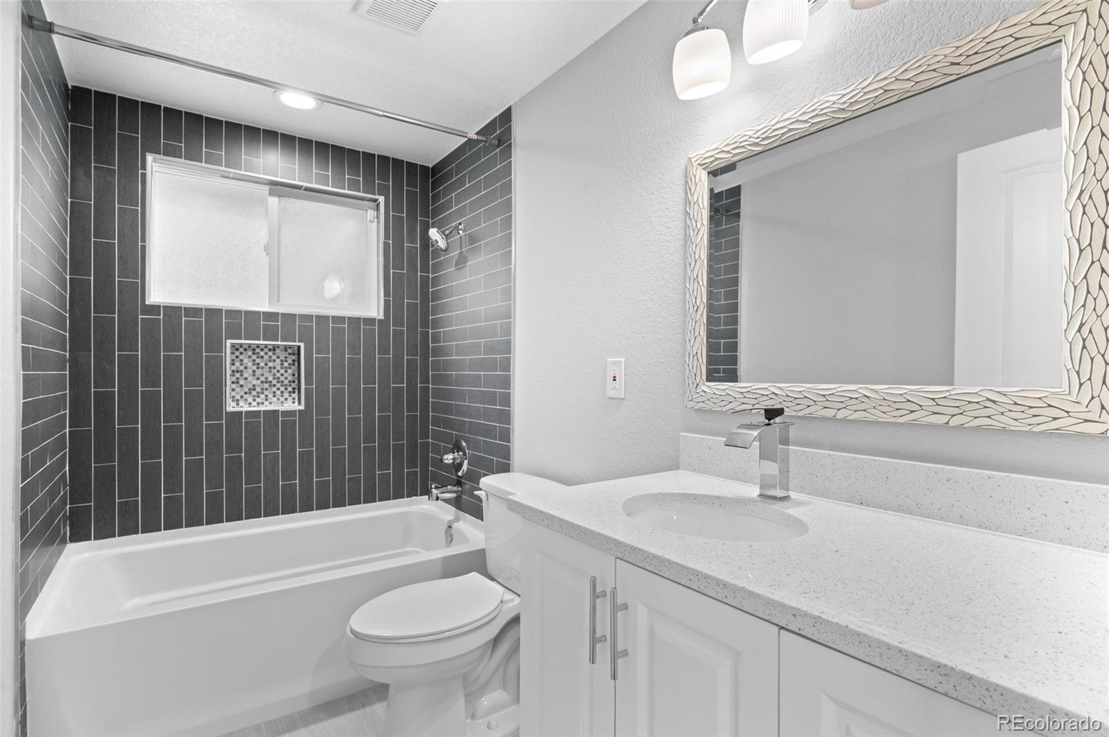 MLS Image #26 for 1490 s cherry street,denver, Colorado
