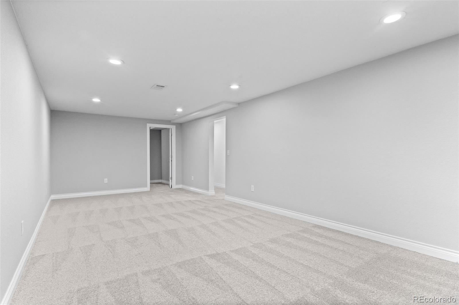 MLS Image #29 for 1490 s cherry street,denver, Colorado
