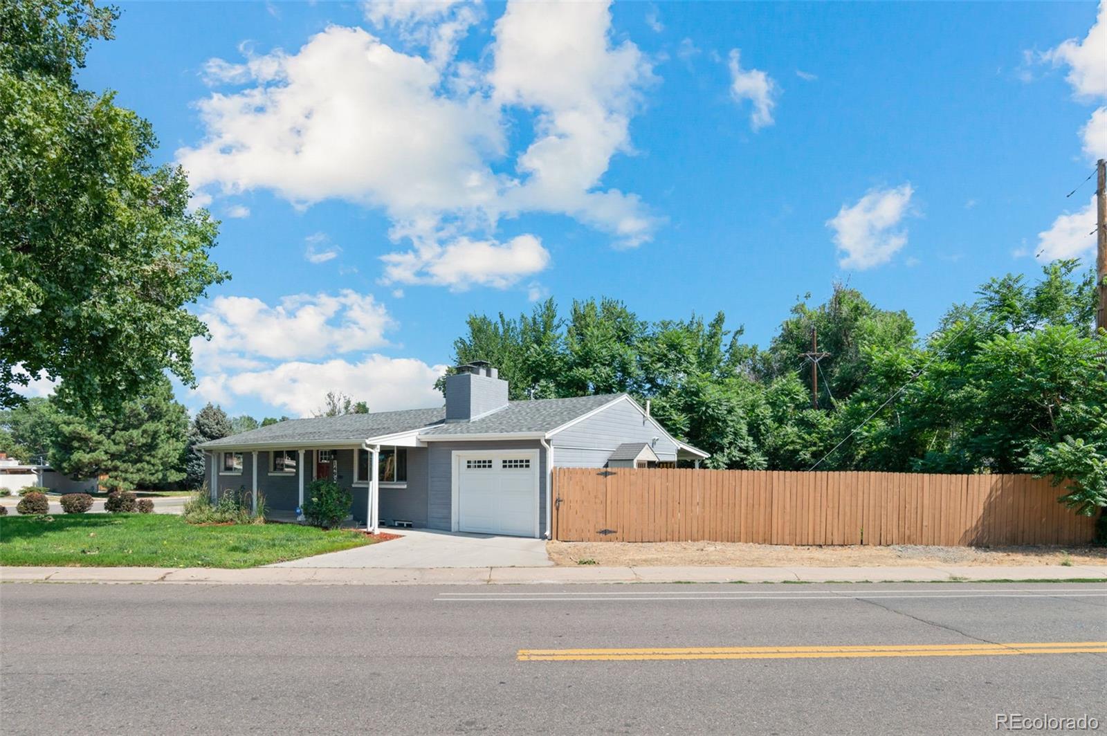 MLS Image #3 for 1490 s cherry street,denver, Colorado