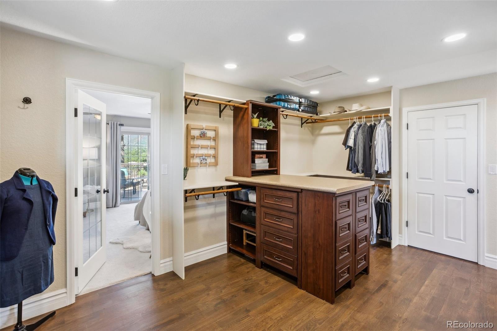 MLS Image #11 for 6620  mesedge drive,colorado springs, Colorado