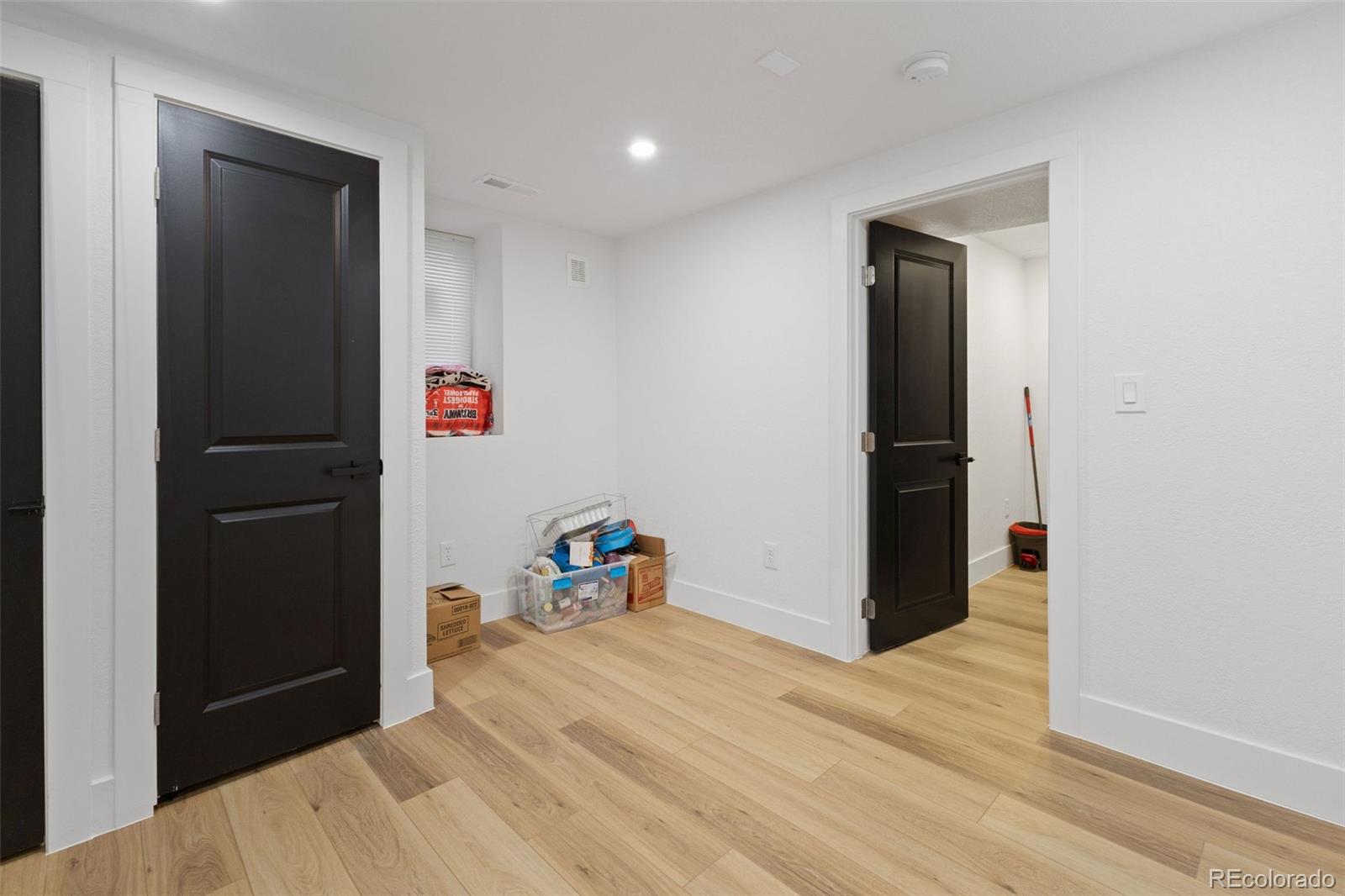 MLS Image #18 for 1749  macon street,aurora, Colorado