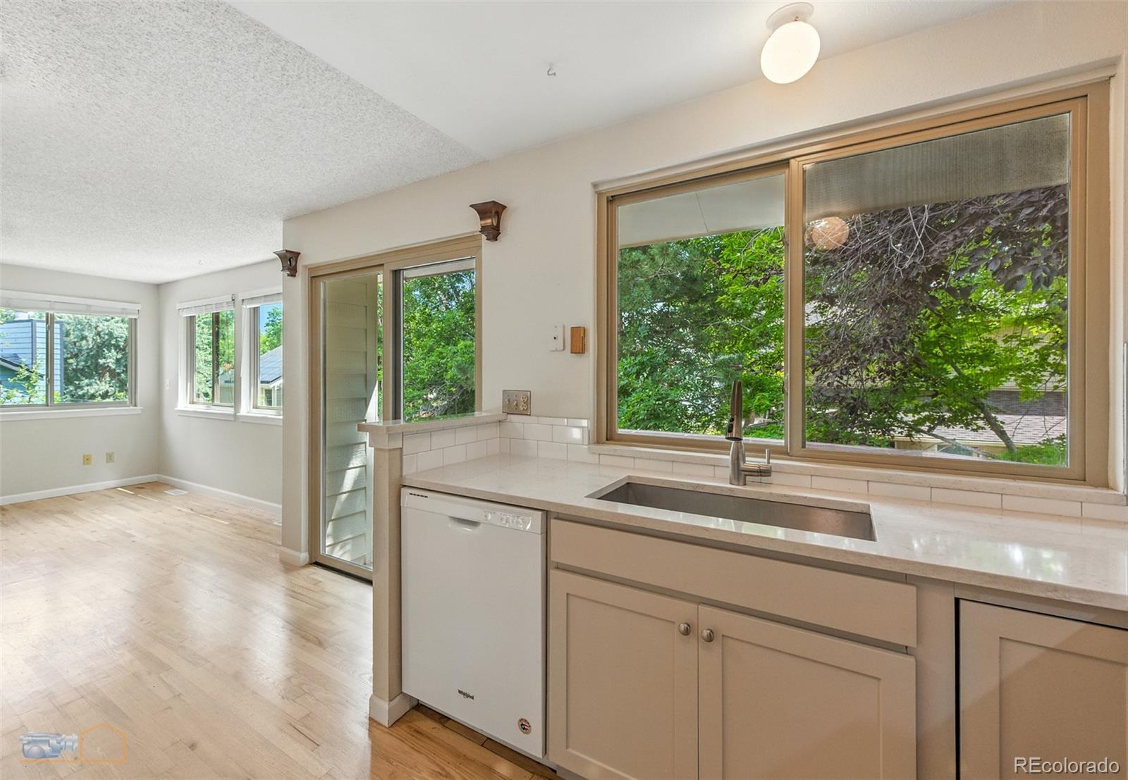 MLS Image #14 for 3894  bosque court,boulder, Colorado