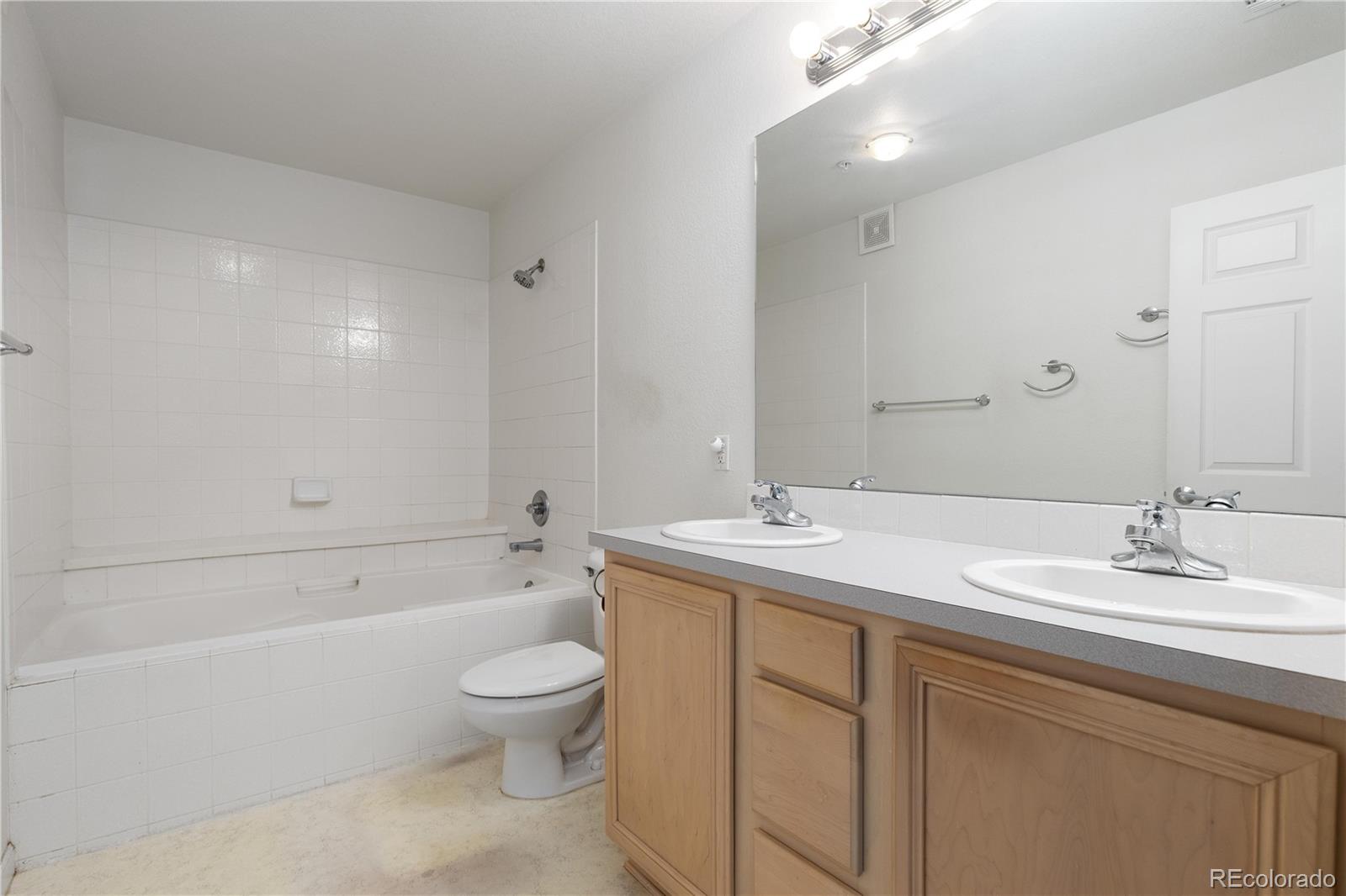 MLS Image #16 for 15475  andrews drive,denver, Colorado