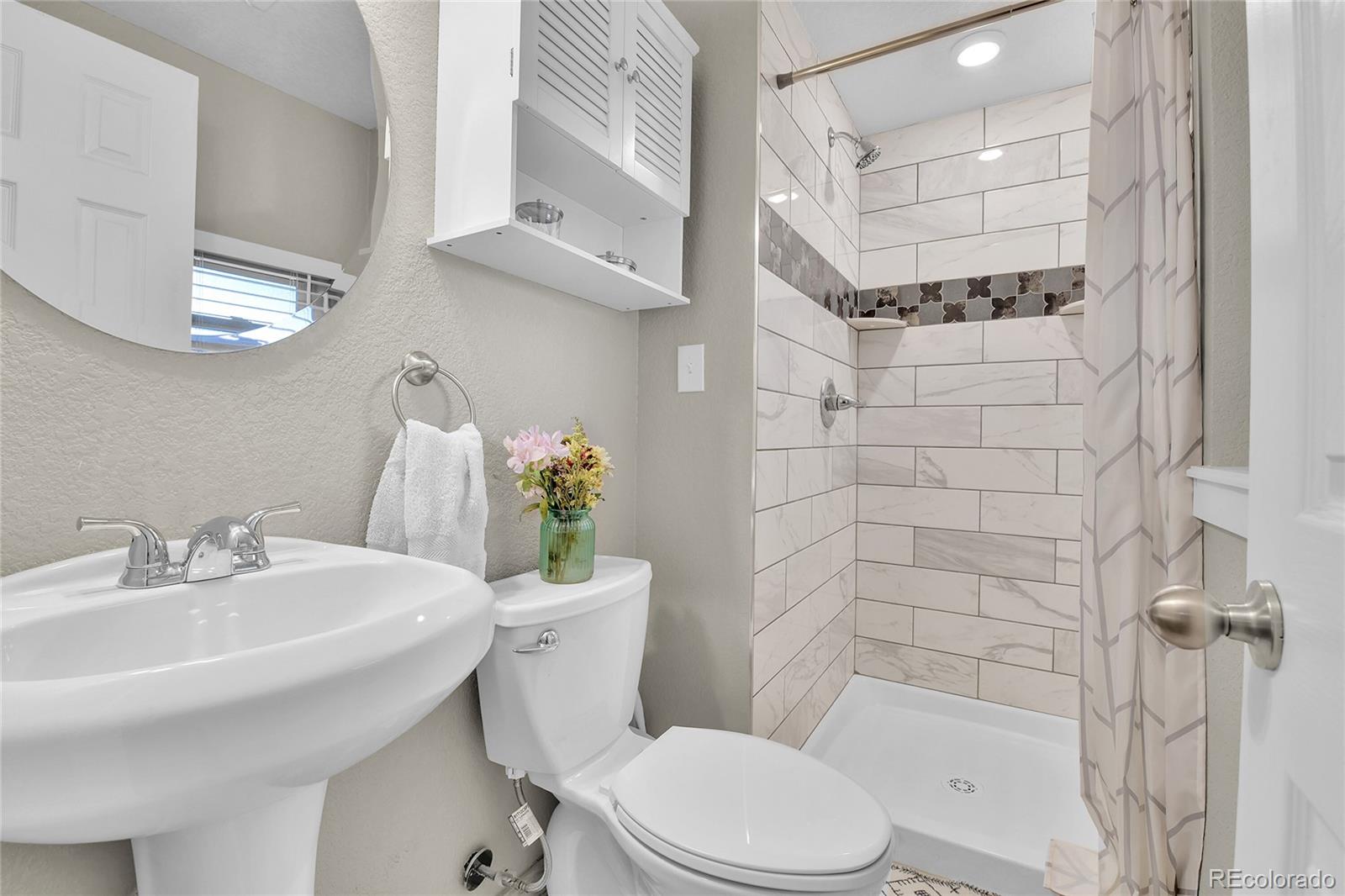 MLS Image #20 for 1528 s robb court,denver, Colorado