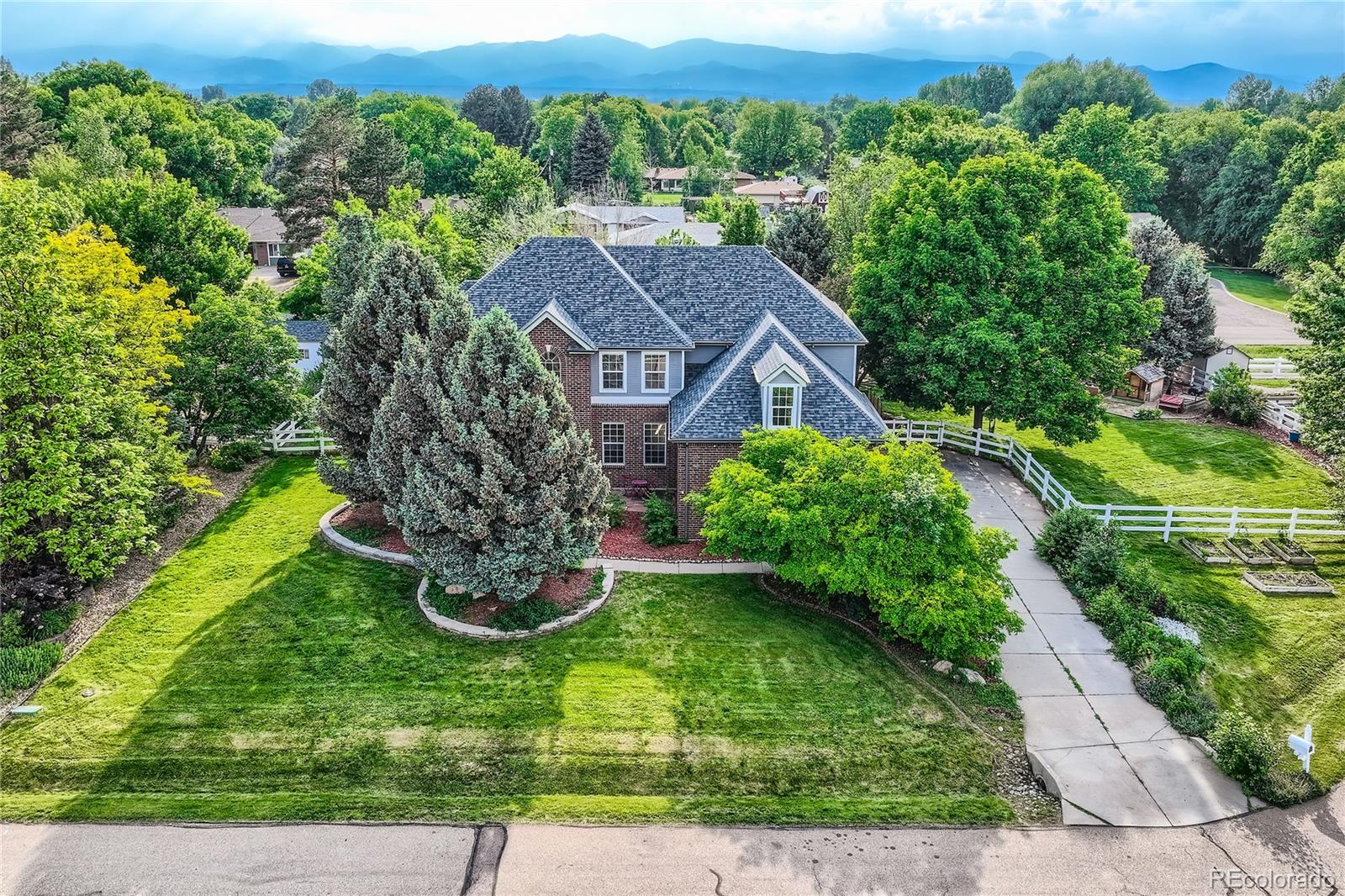 CMA Image for 1005  Creek Court,Longmont, Colorado