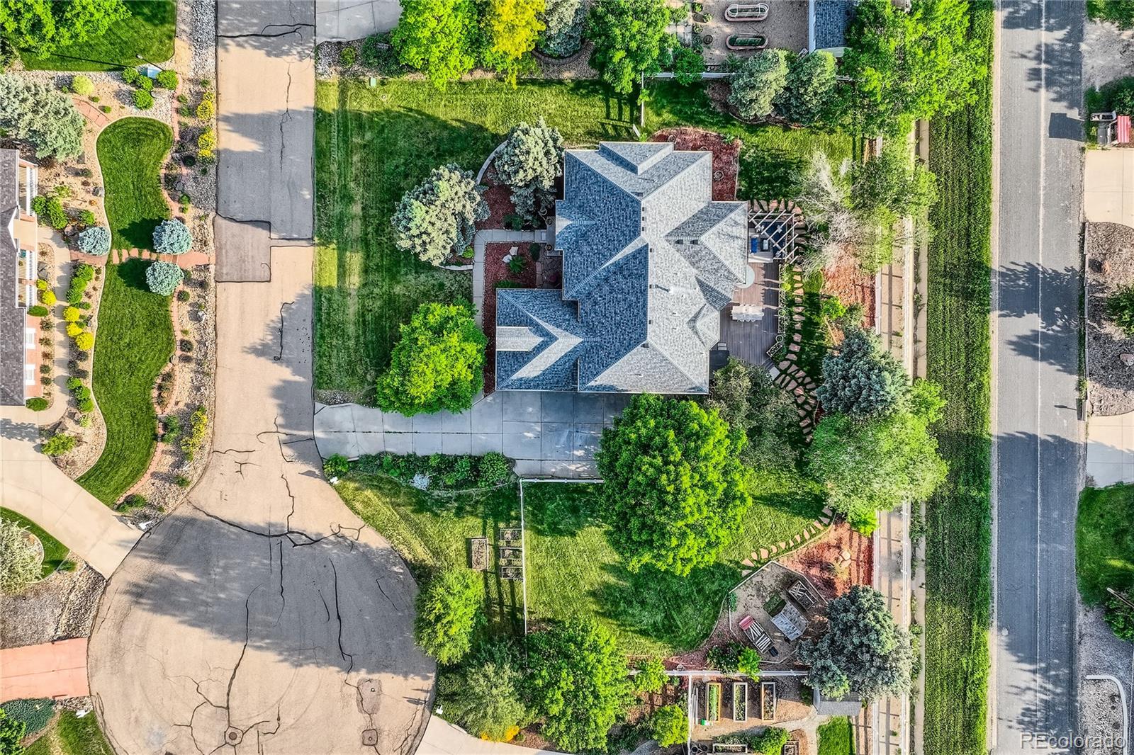 MLS Image #2 for 1005  creek court,longmont, Colorado