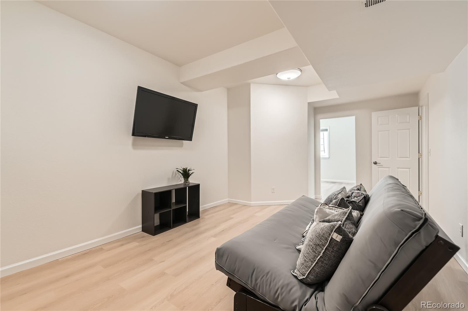 MLS Image #26 for 1005  creek court,longmont, Colorado