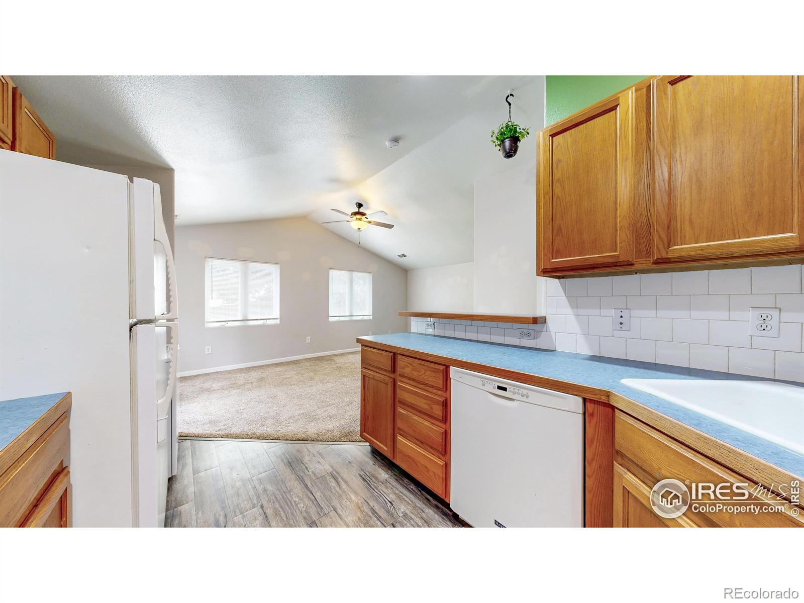 MLS Image #4 for 403 e 1st street,loveland, Colorado