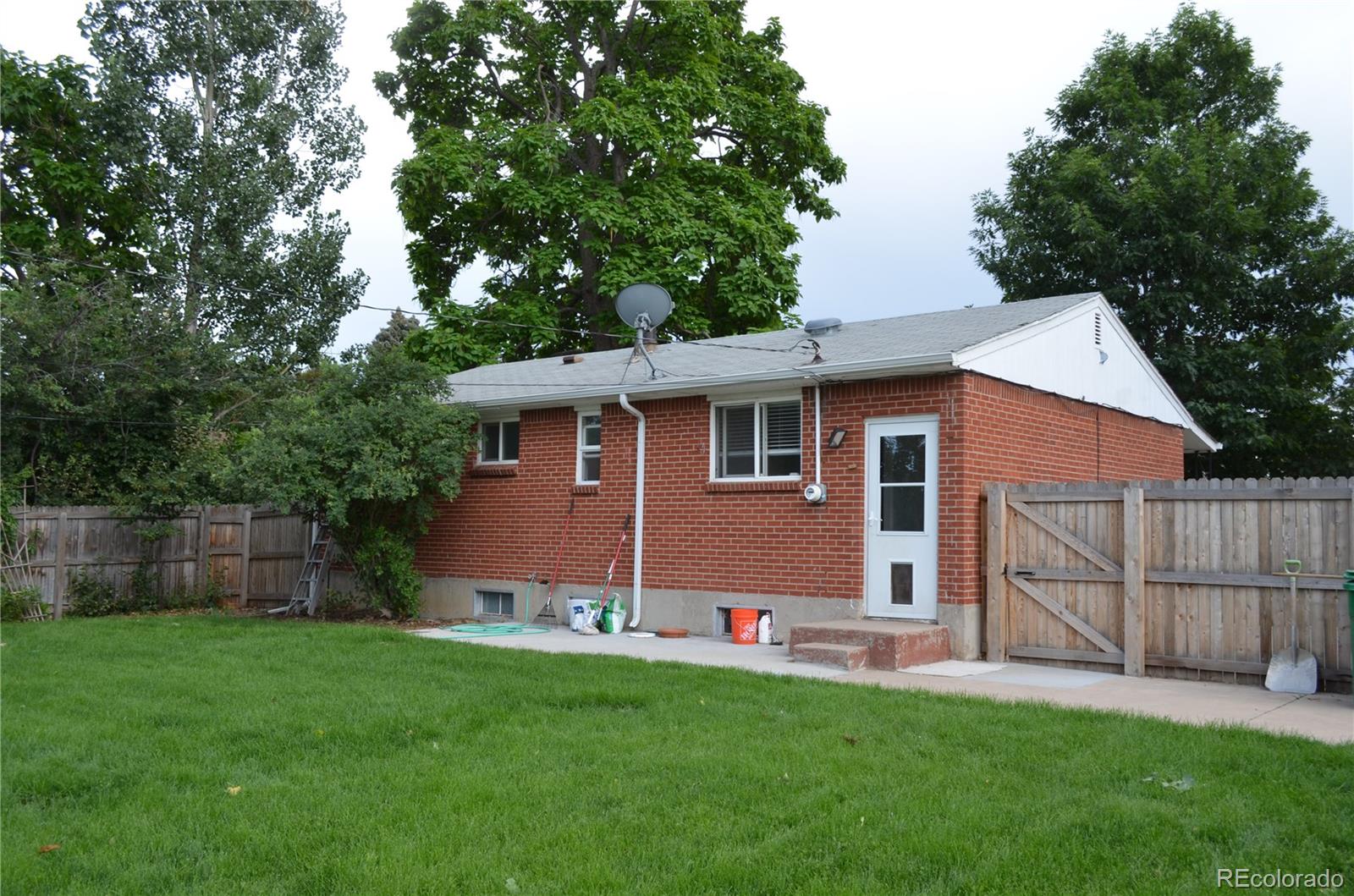 MLS Image #14 for 1075 w princeton place,englewood, Colorado