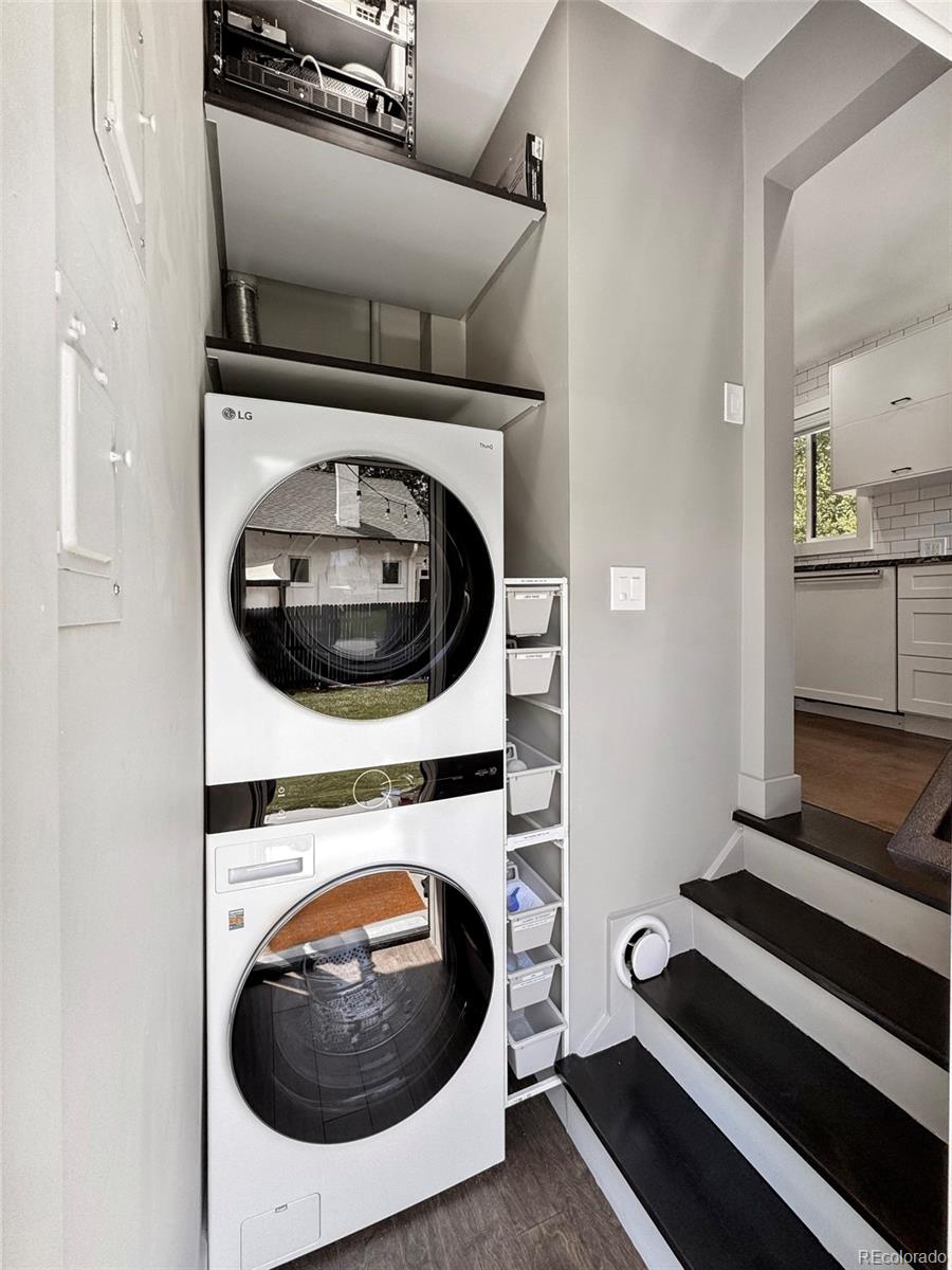 MLS Image #13 for 576  steele street,denver, Colorado