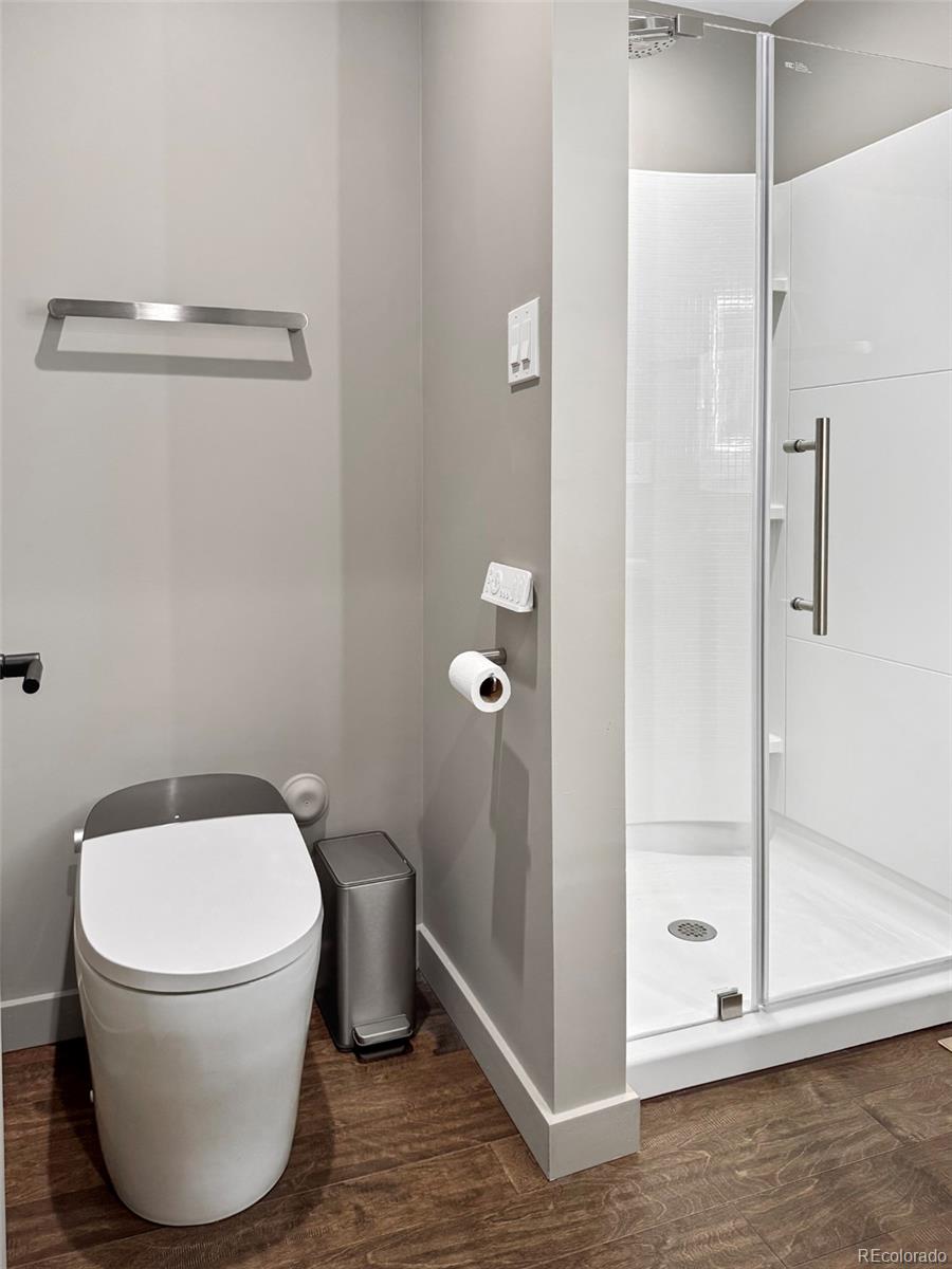 MLS Image #22 for 576  steele street,denver, Colorado